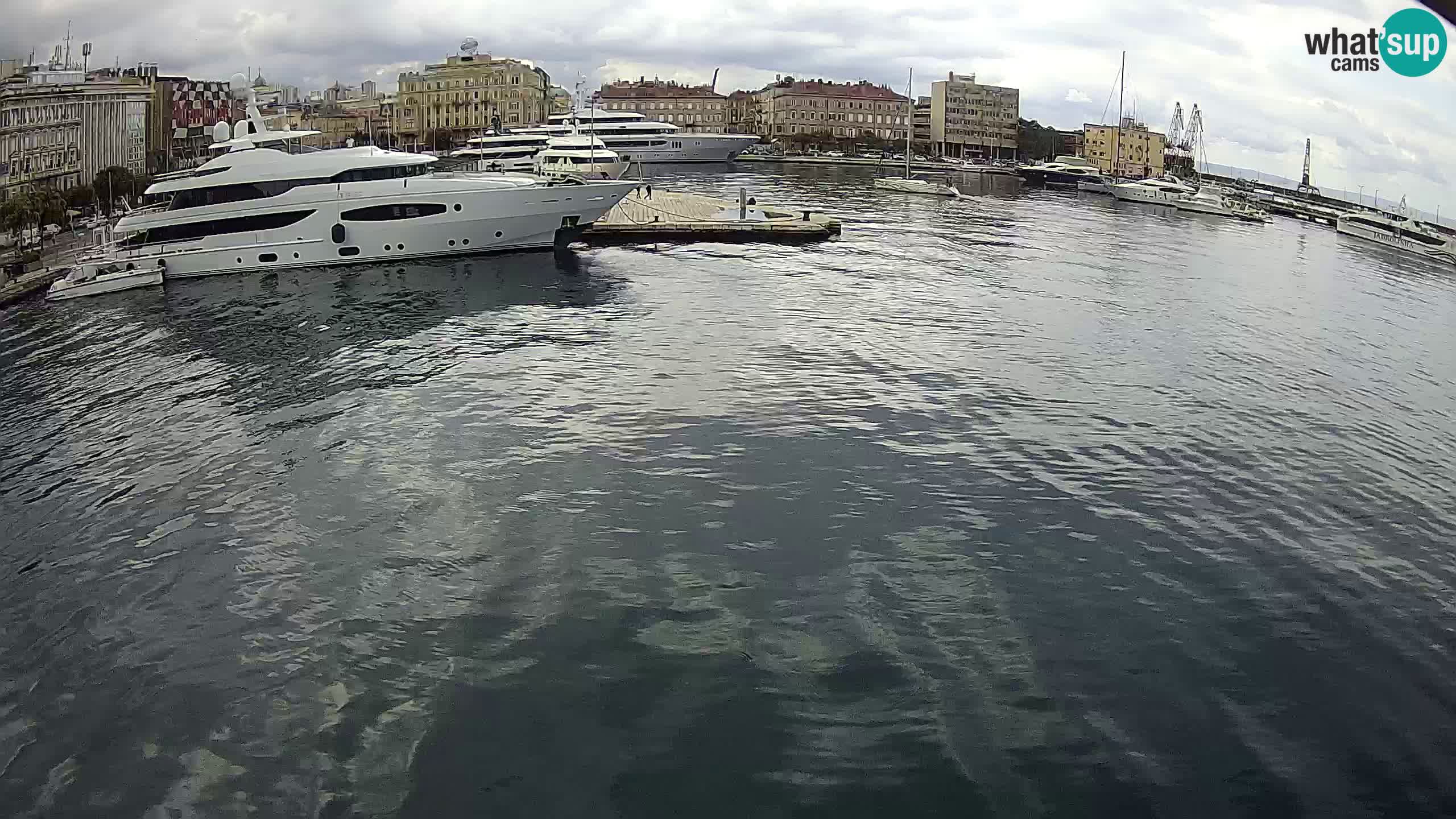 Rijeka – Botel Marina webcam en direct