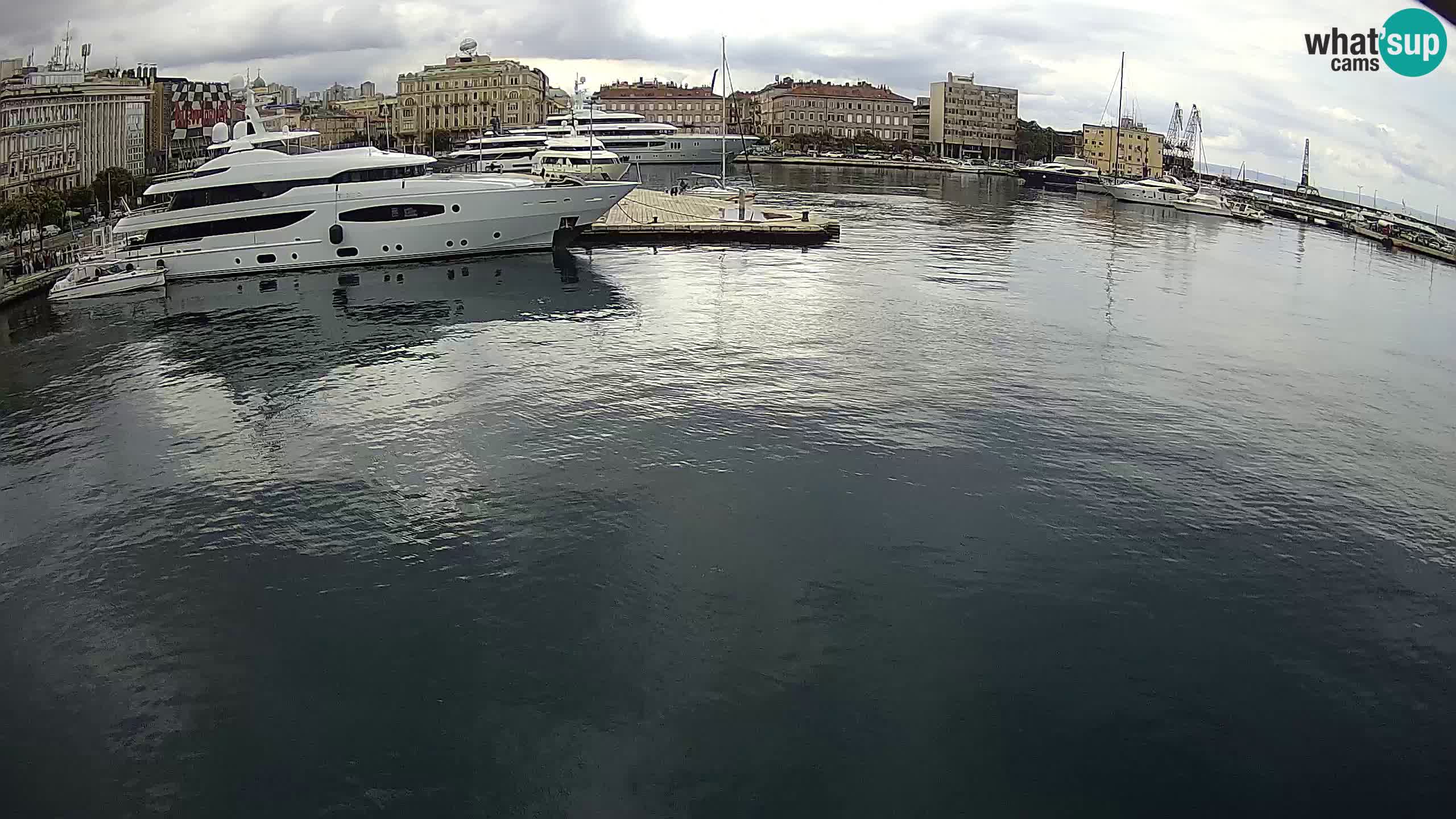Botel Marina – Fiume live webcam