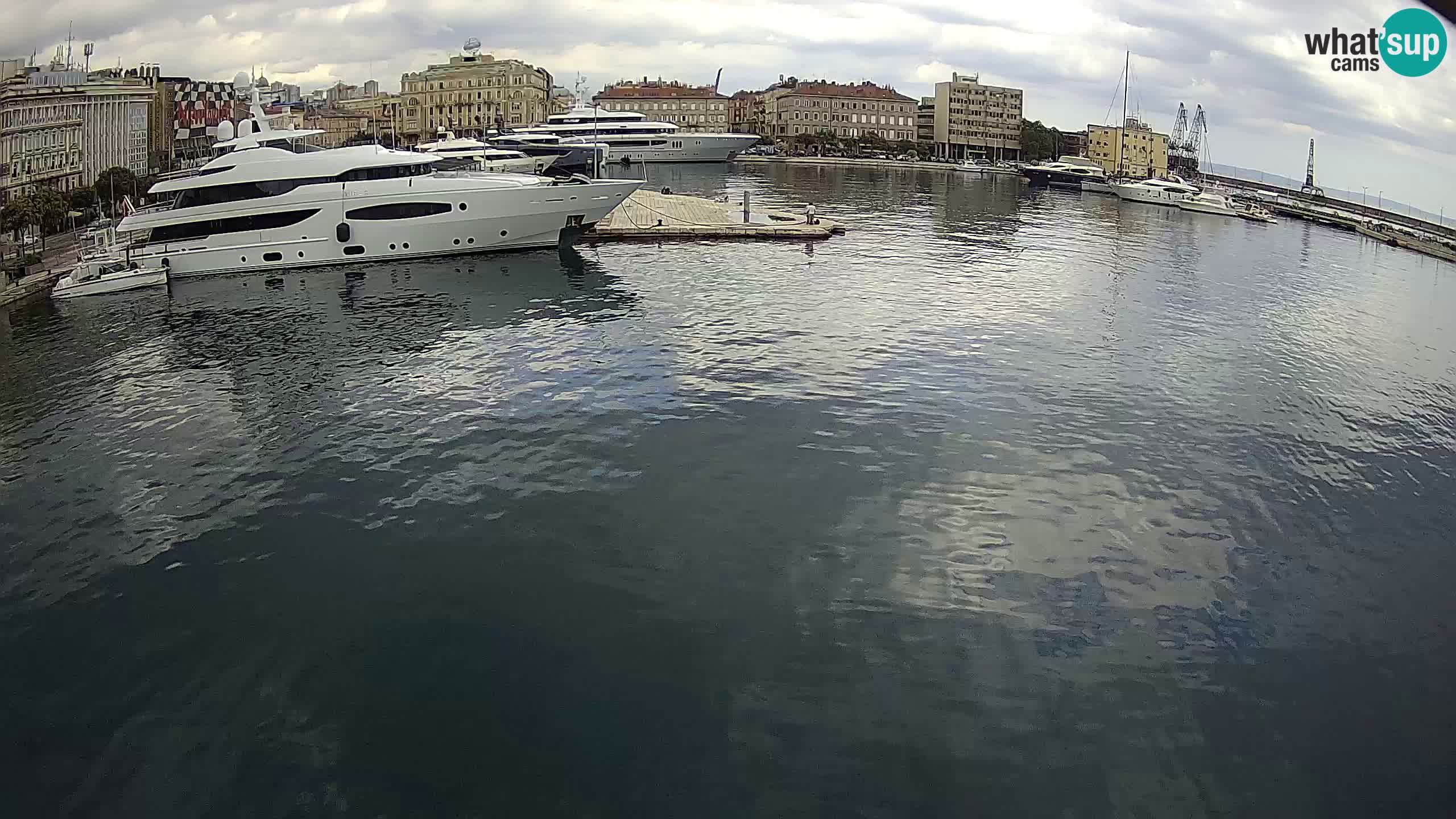 Rijeka – Botel Marina webcam en direct