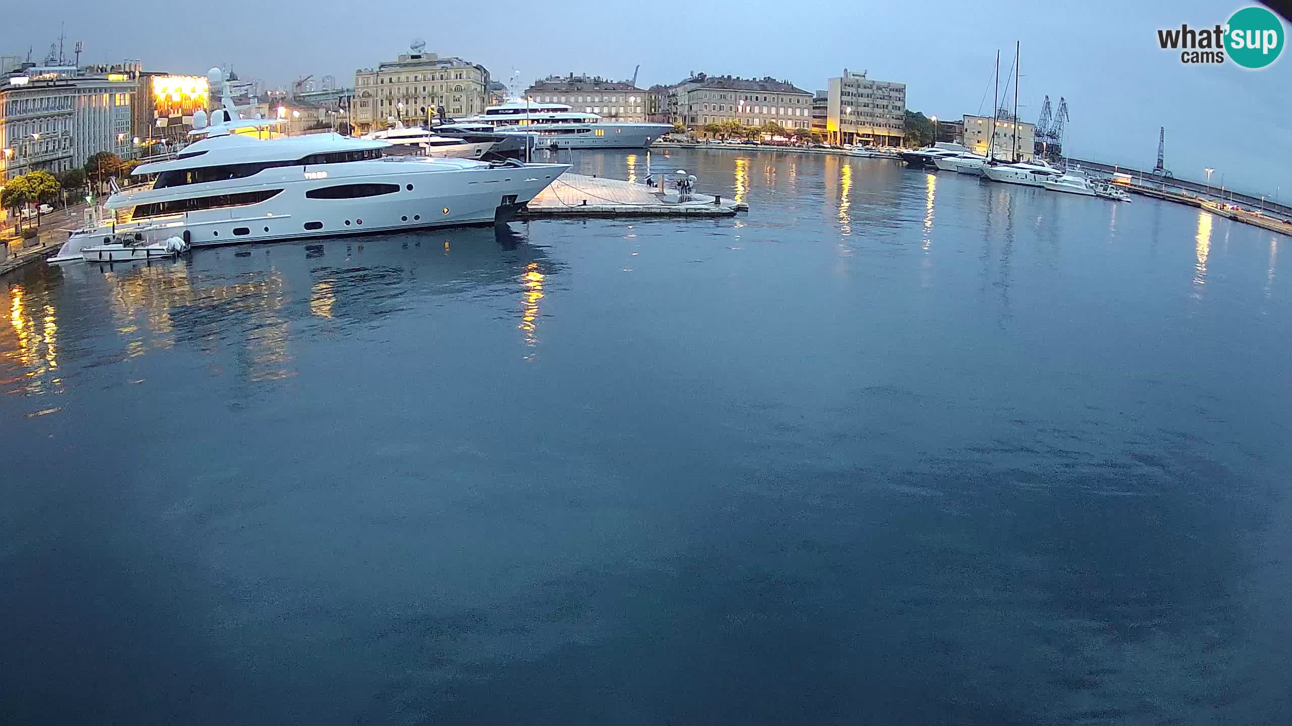 Rijeka – Botel Marina web kamera