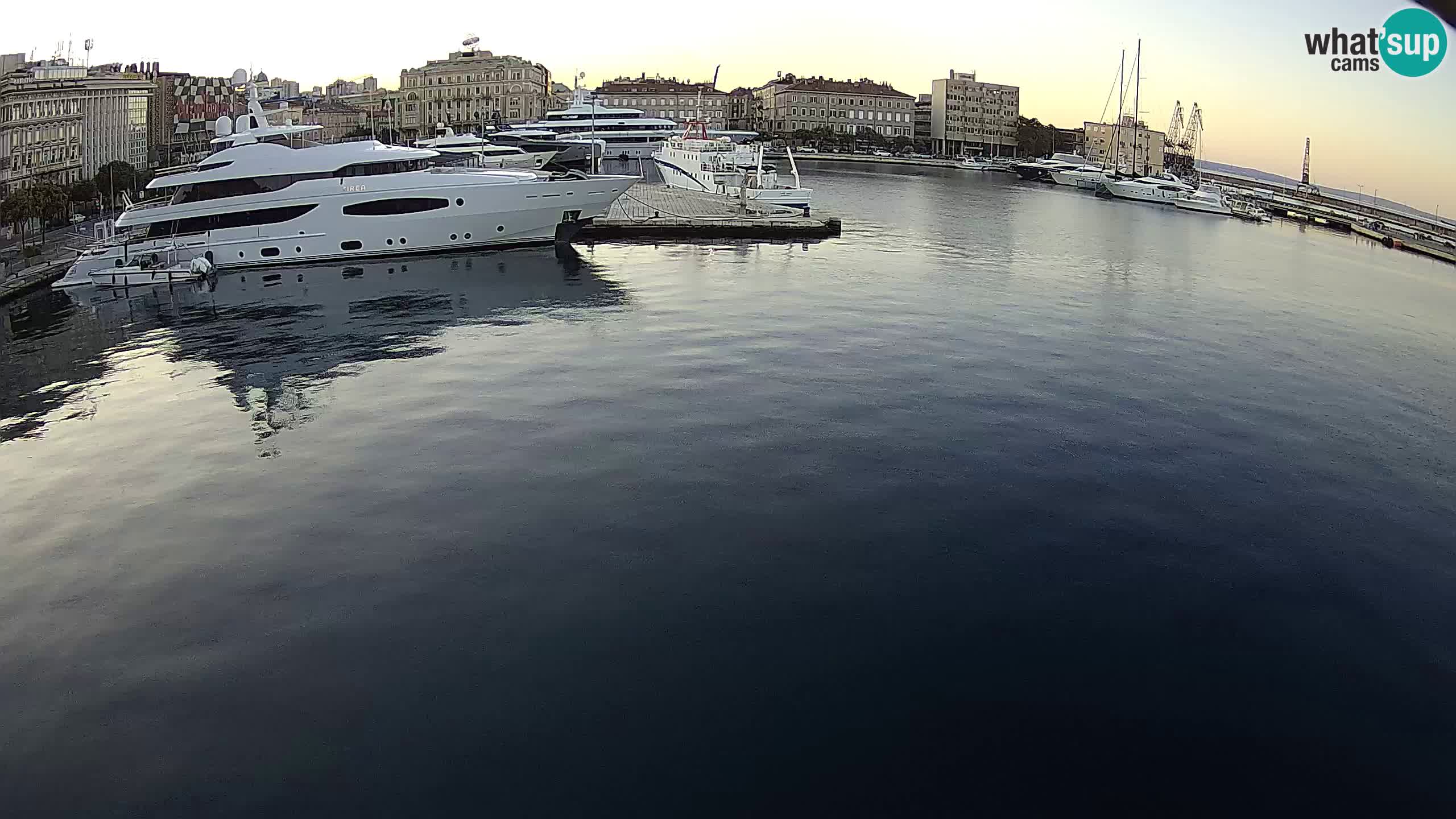 Rijeka – Botel Marina webcam en direct
