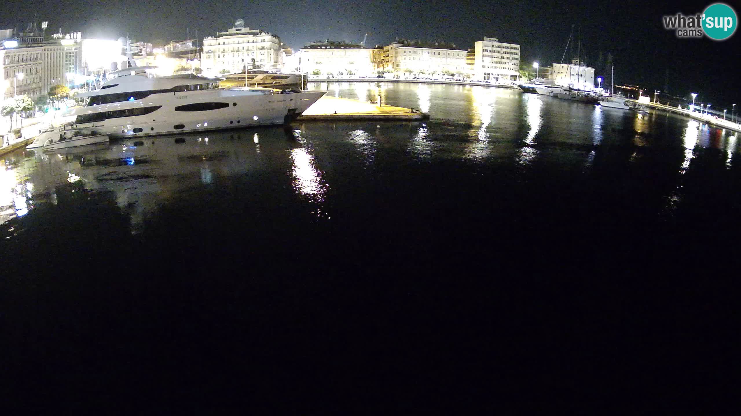 Botel Marina cámara web en vivo Rijeka