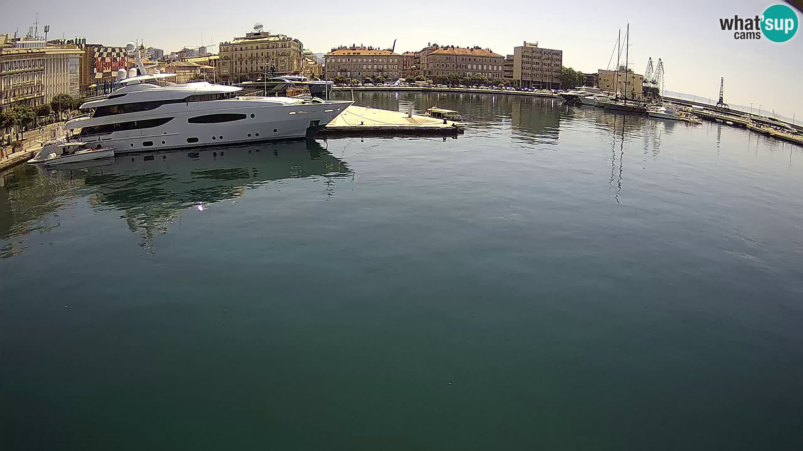 Botel Marina – Rijeka live cam