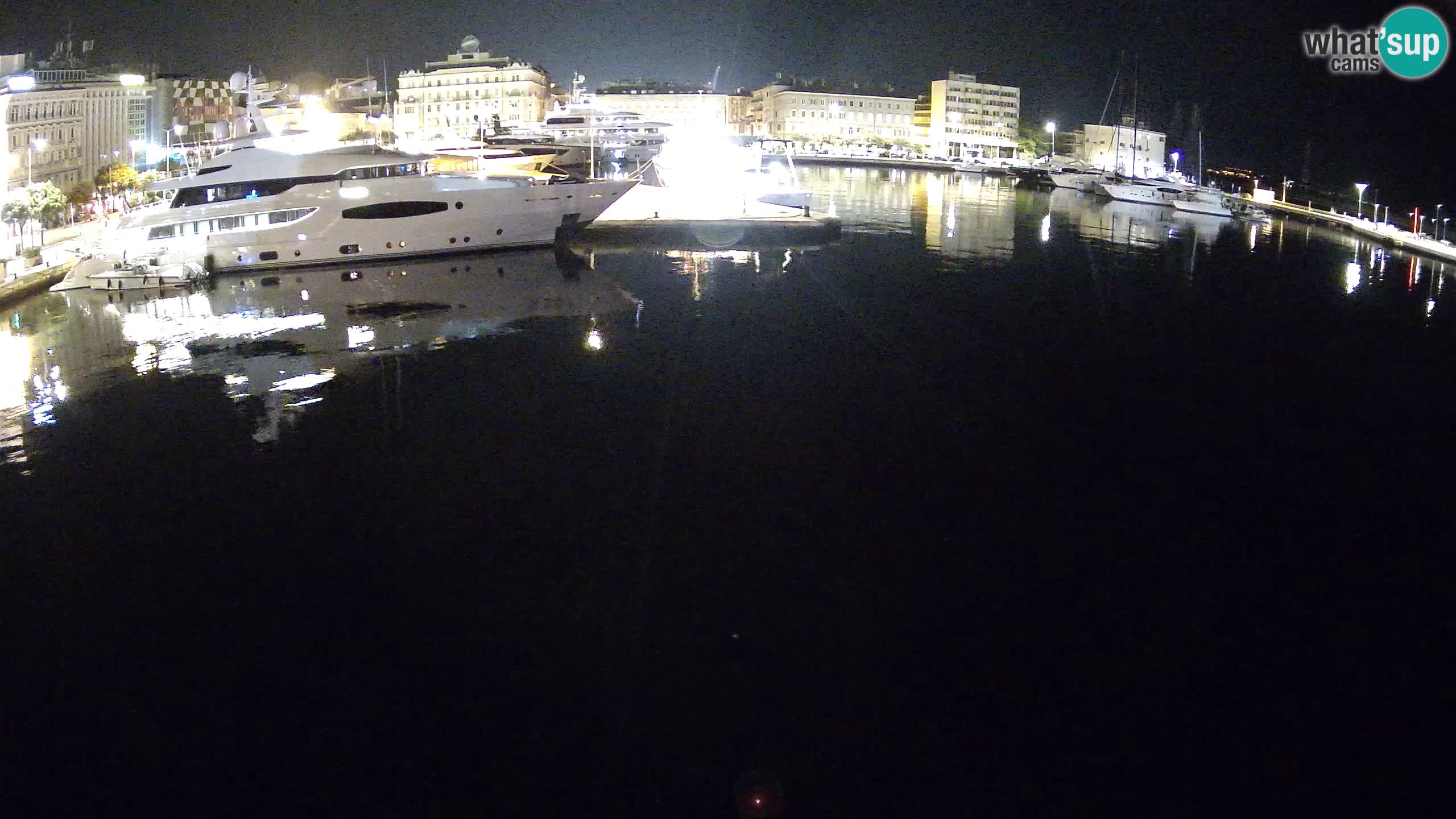 Botel Marina cámara web en vivo Rijeka