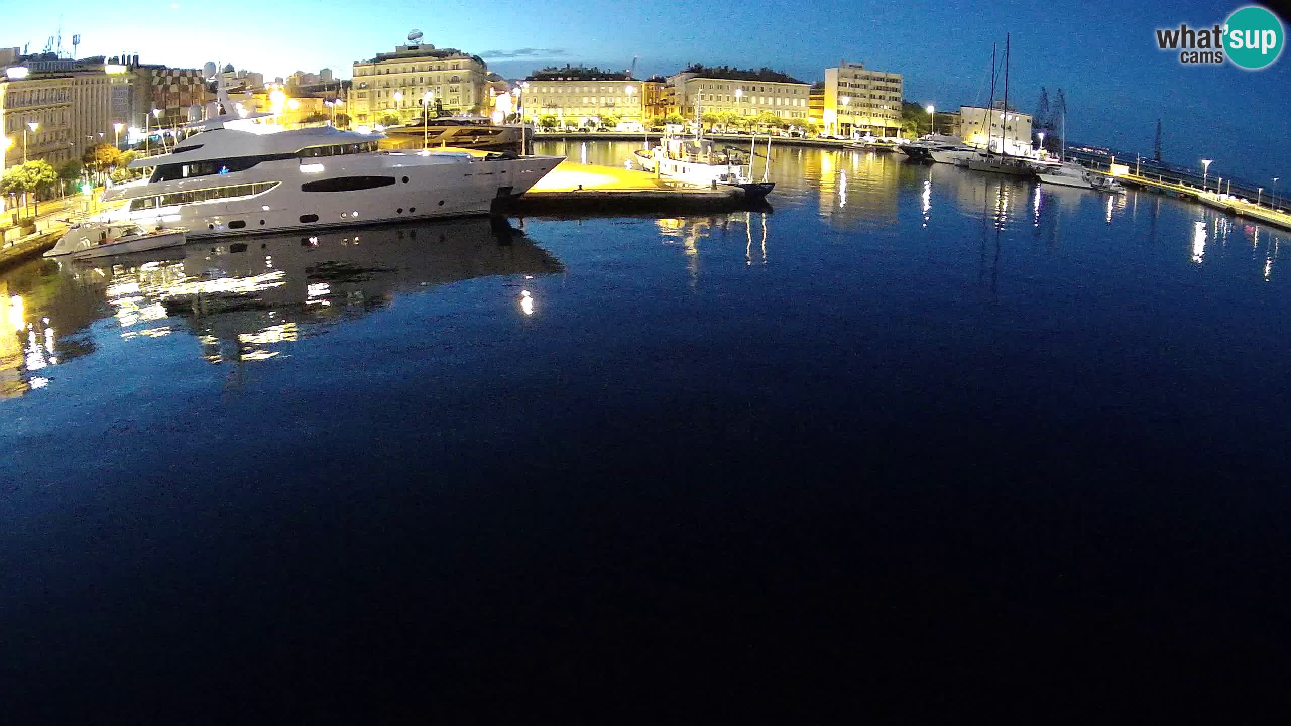 Rijeka – Botel Marina webcam en direct