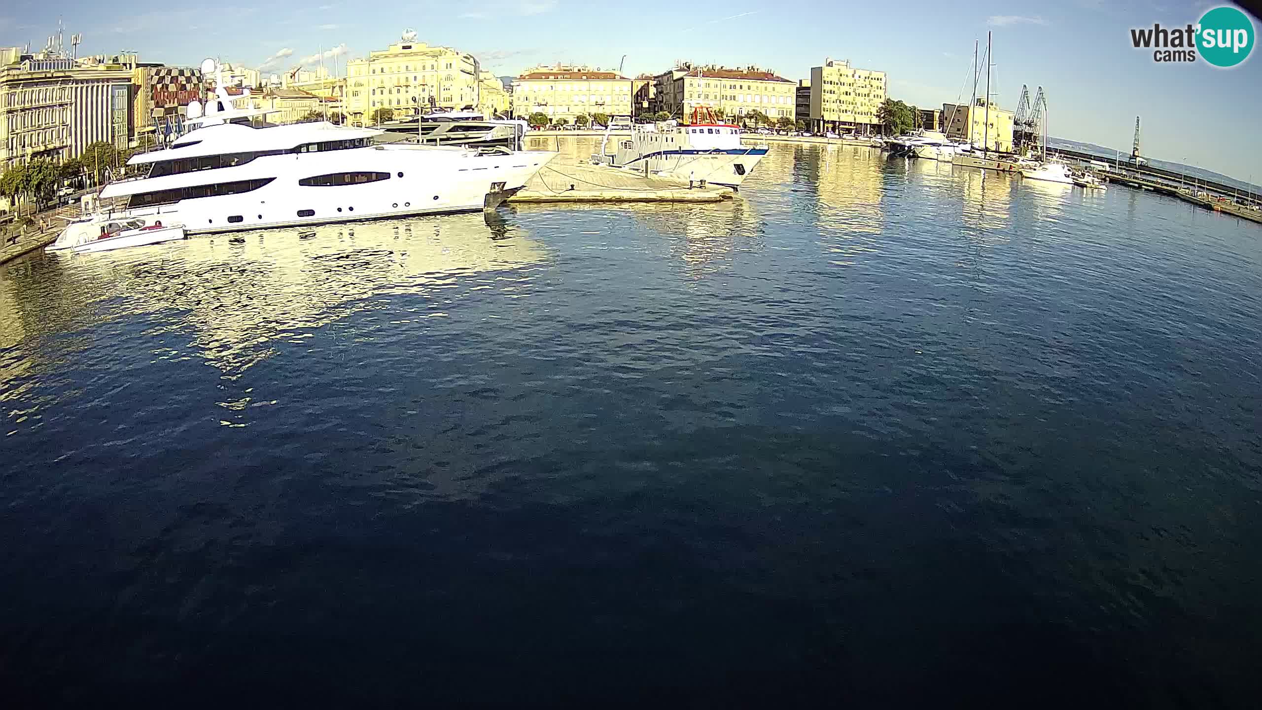 Rijeka – Botel Marina webcam en direct