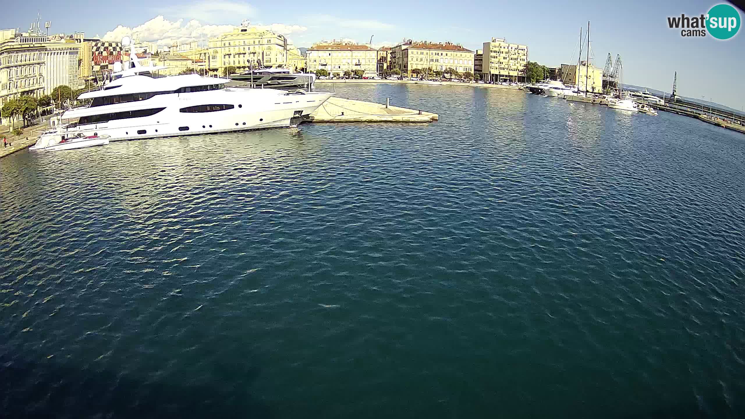 Botel Marina cámara web en vivo Rijeka