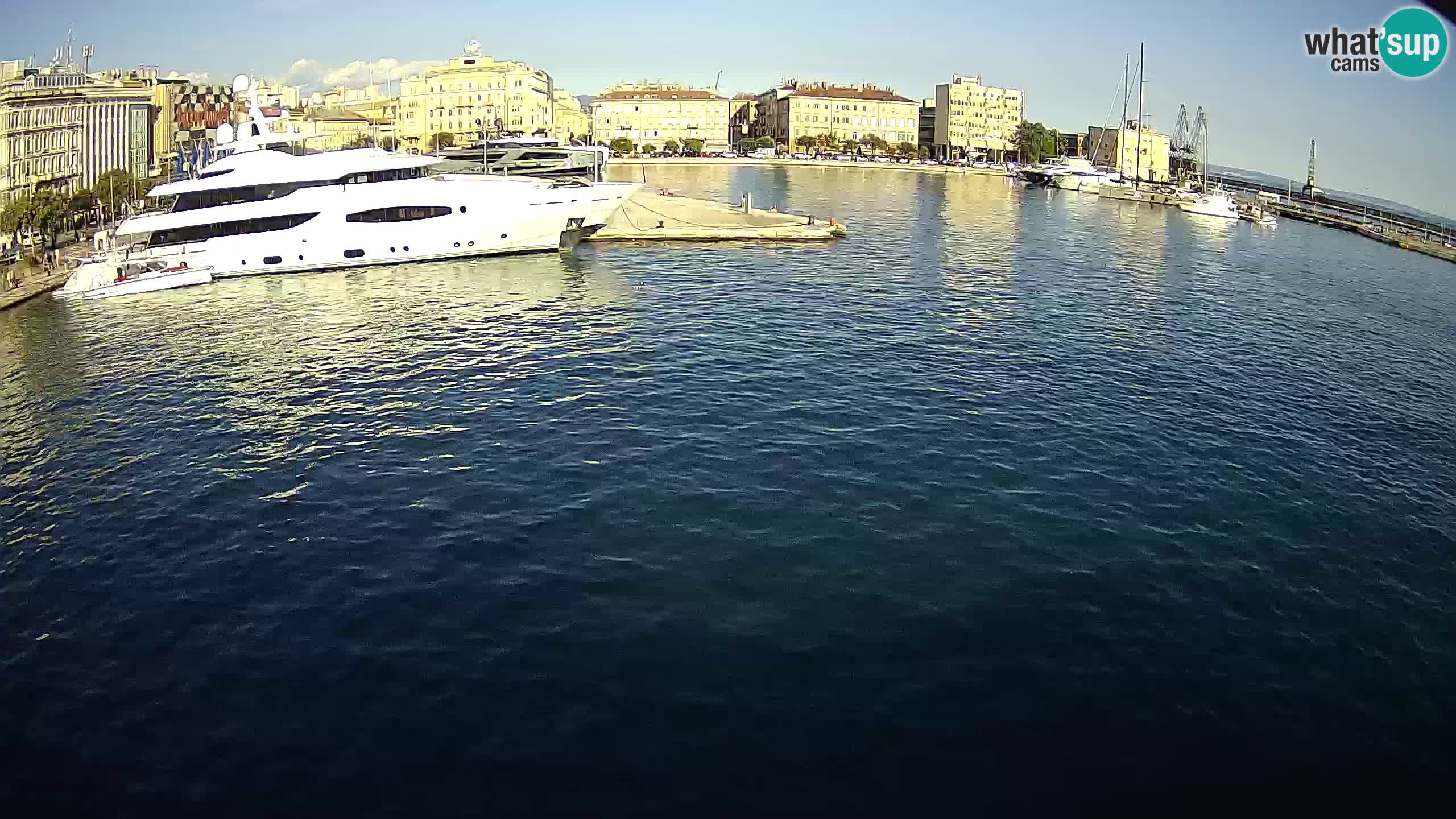 Rijeka – Botel Marina webcam en direct