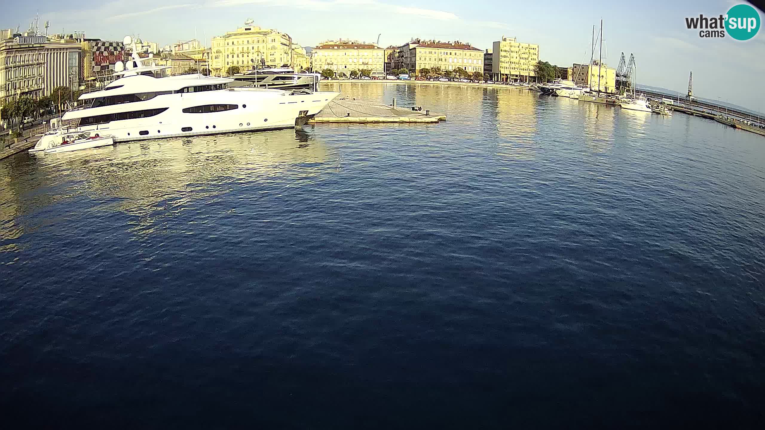 Rijeka – Botel Marina webcam en direct