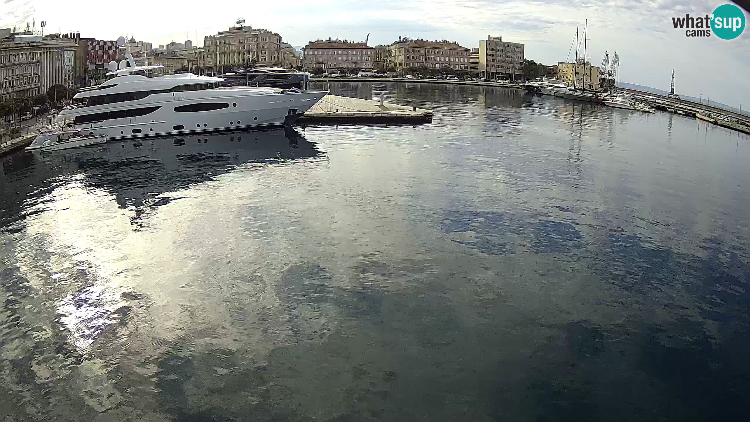 Rijeka – Botel Marina web kamera
