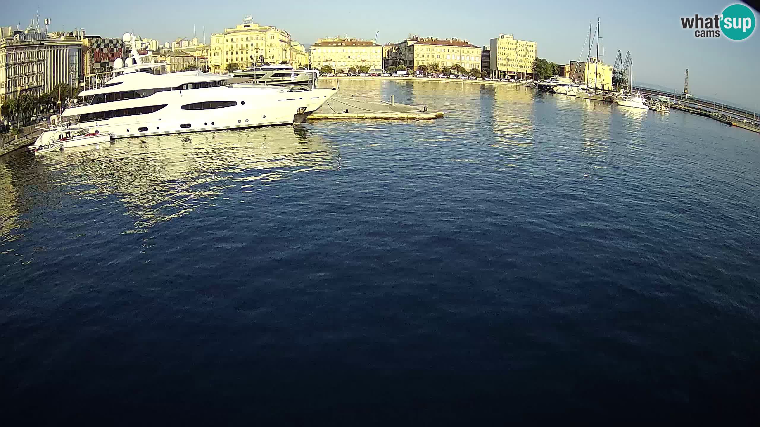 Rijeka – Botel Marina web kamera