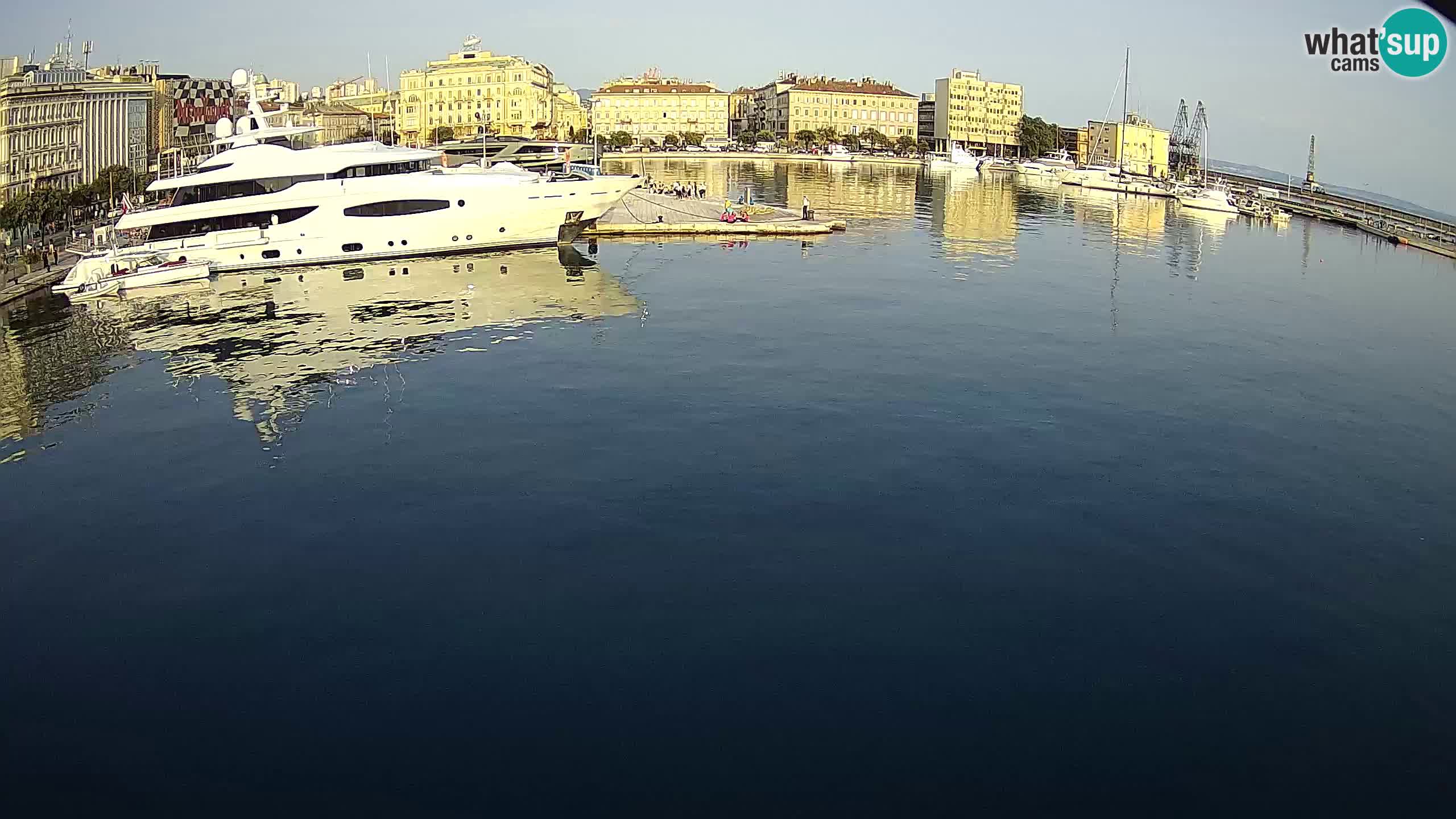 Botel Marina – Rijeka webcam