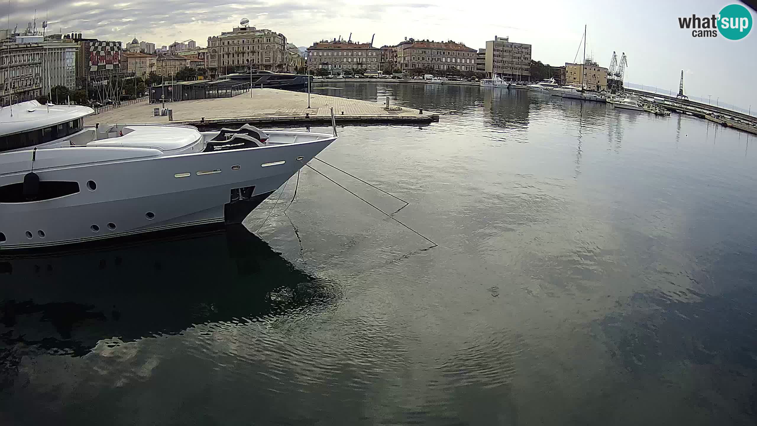 Botel Marina – Rijeka webcam
