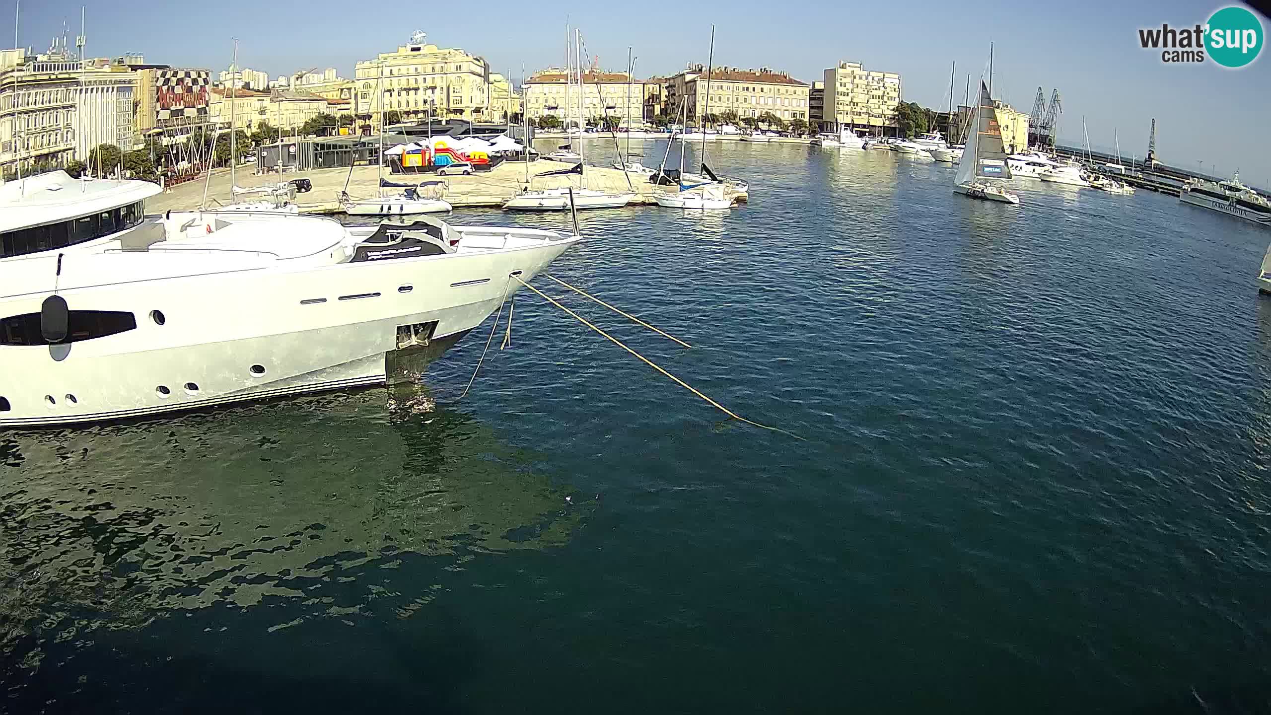 Botel Marina – Rijeka live cam