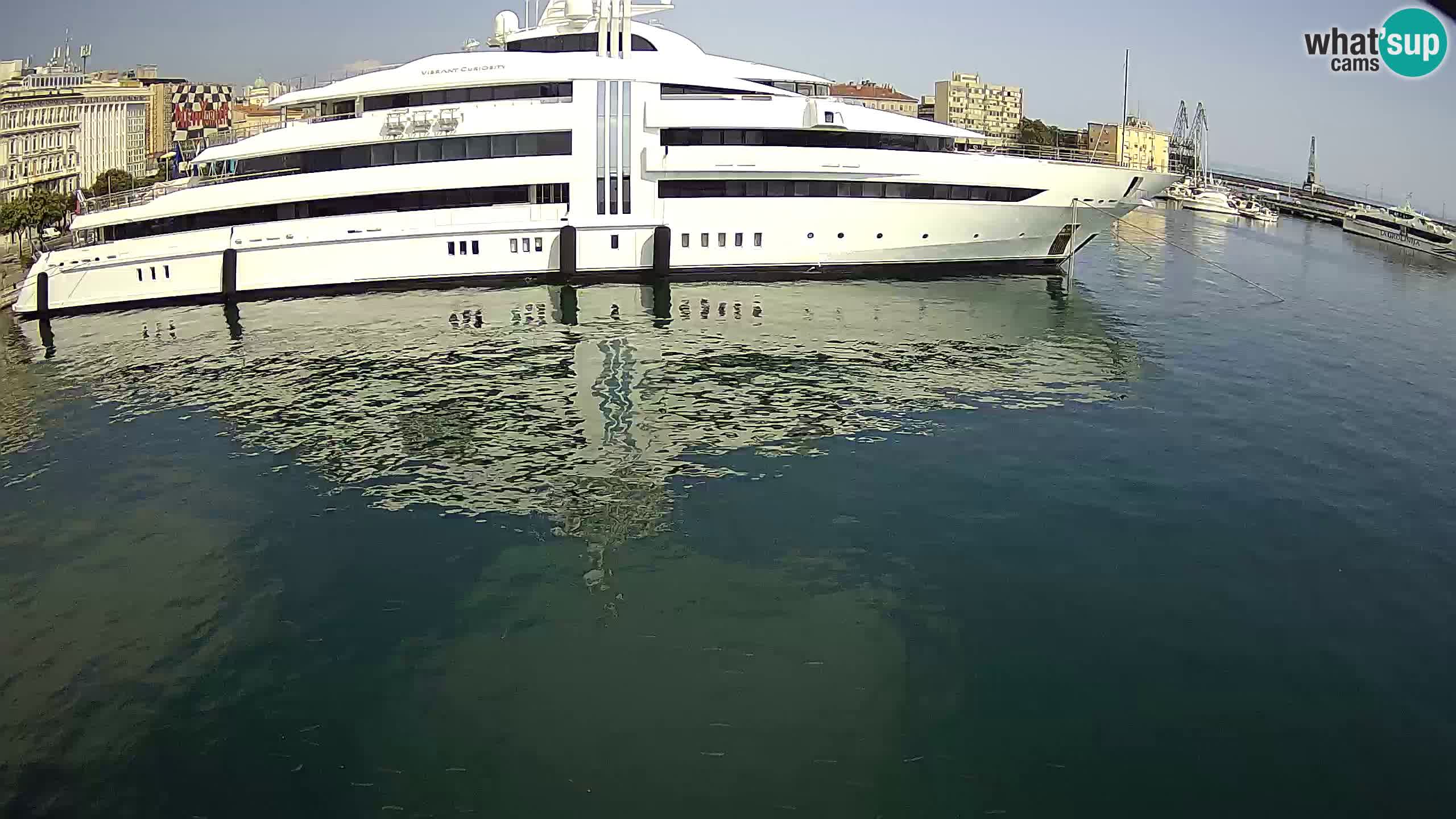Botel Marina – Rijeka live cam