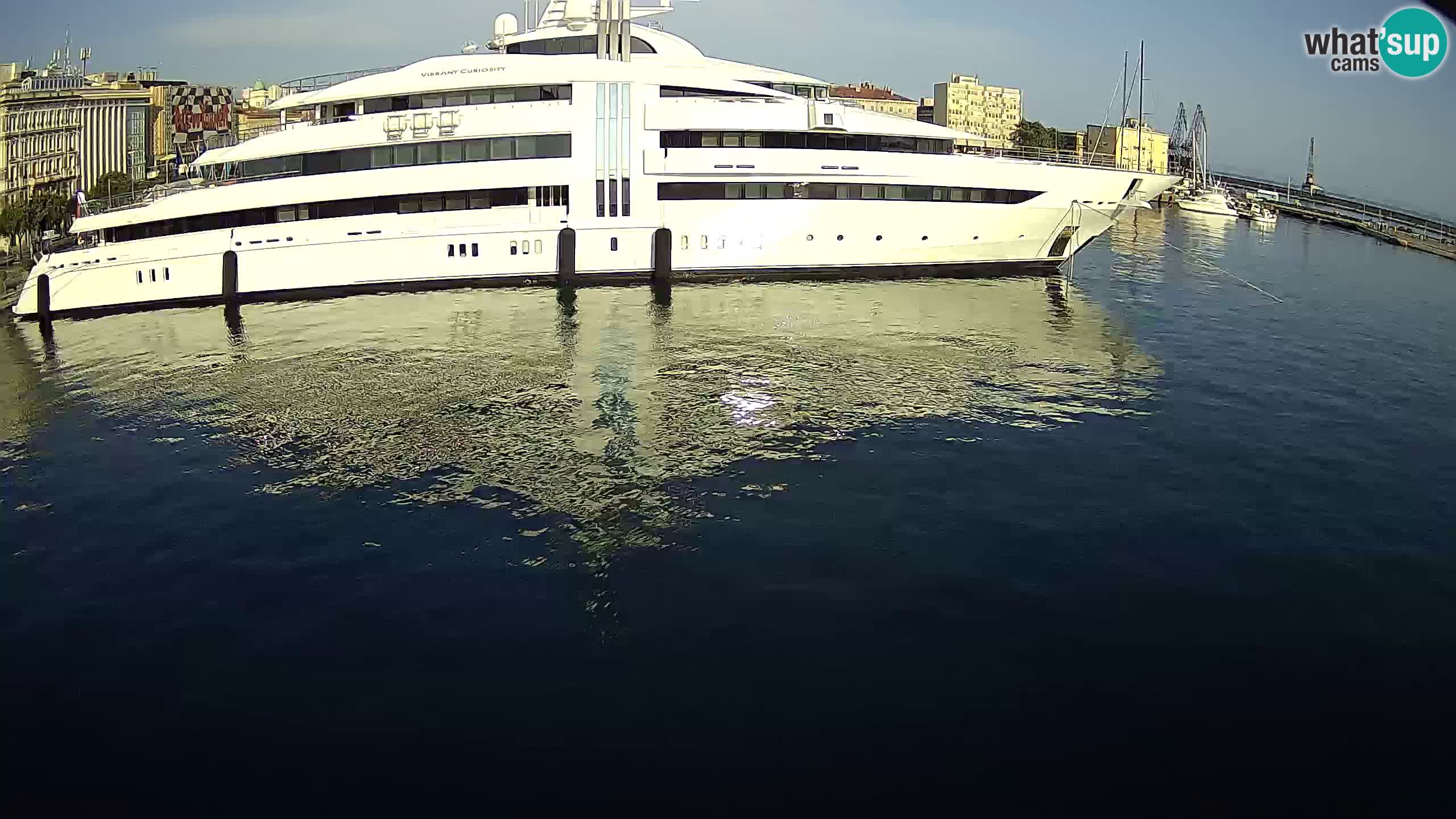 Botel Marina – Rijeka webcam