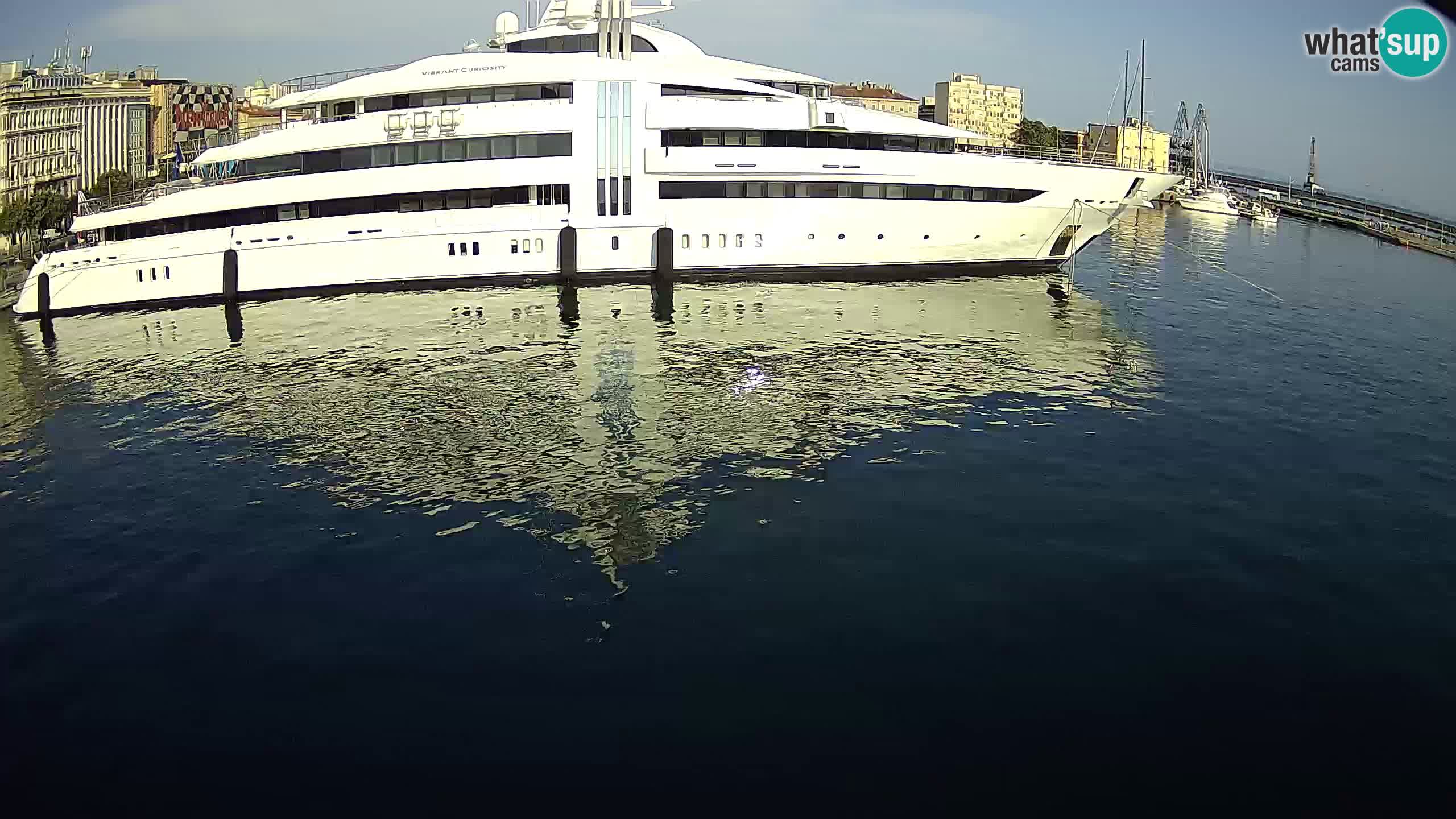 Botel Marina – Rijeka live cam