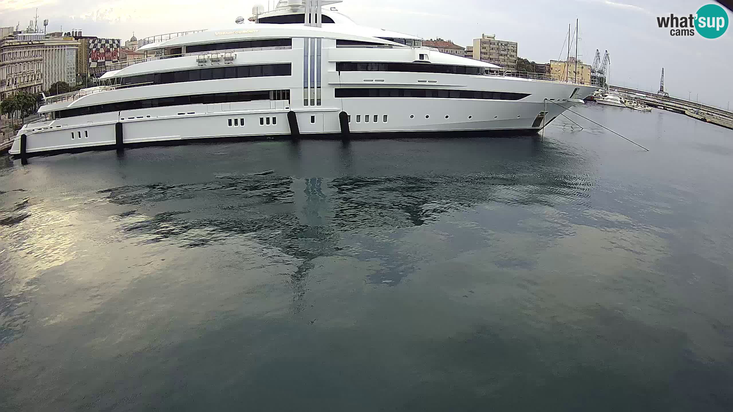 Botel Marina – Rijeka webcam
