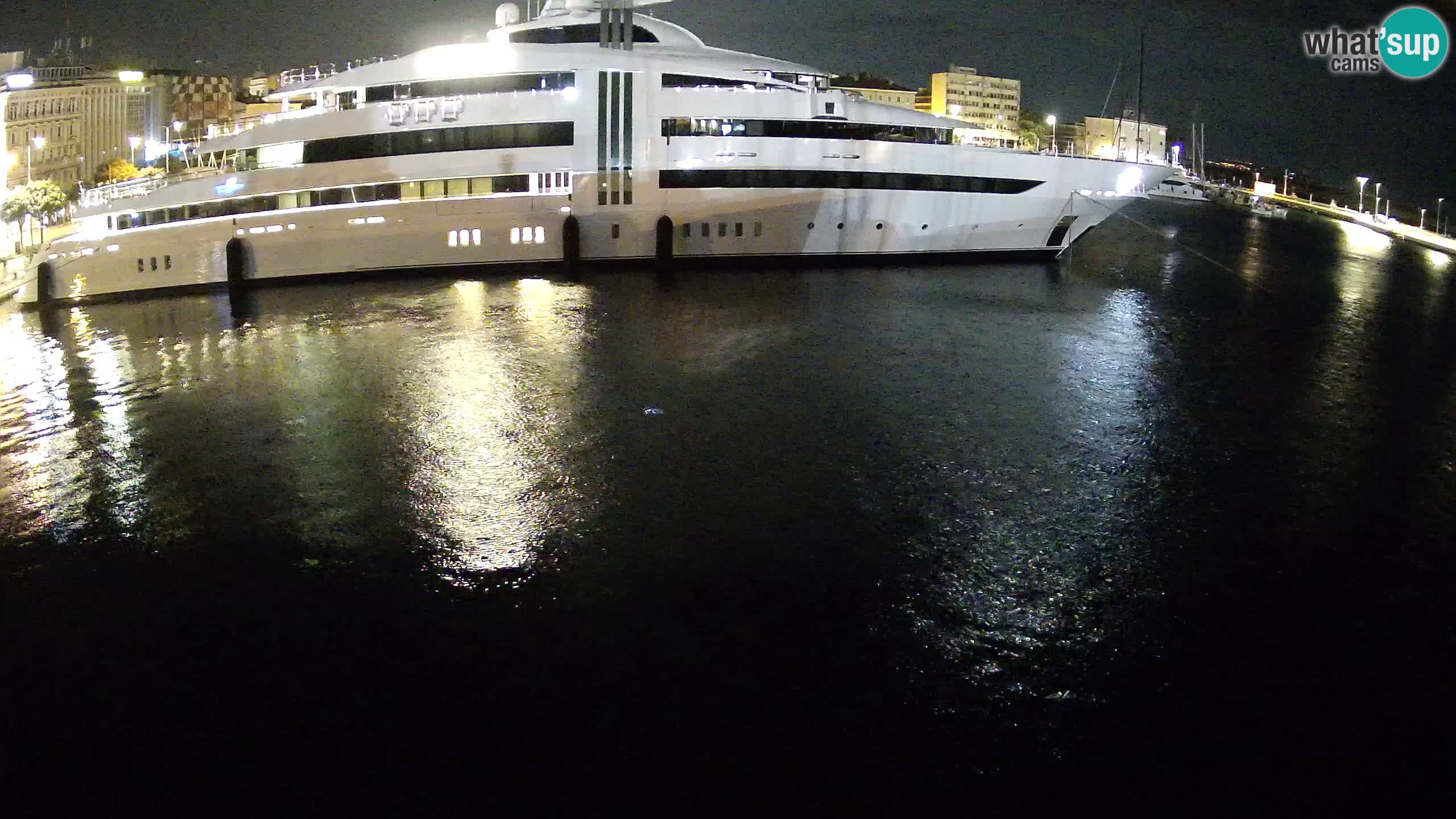 Botel Marina – Rijeka webcam
