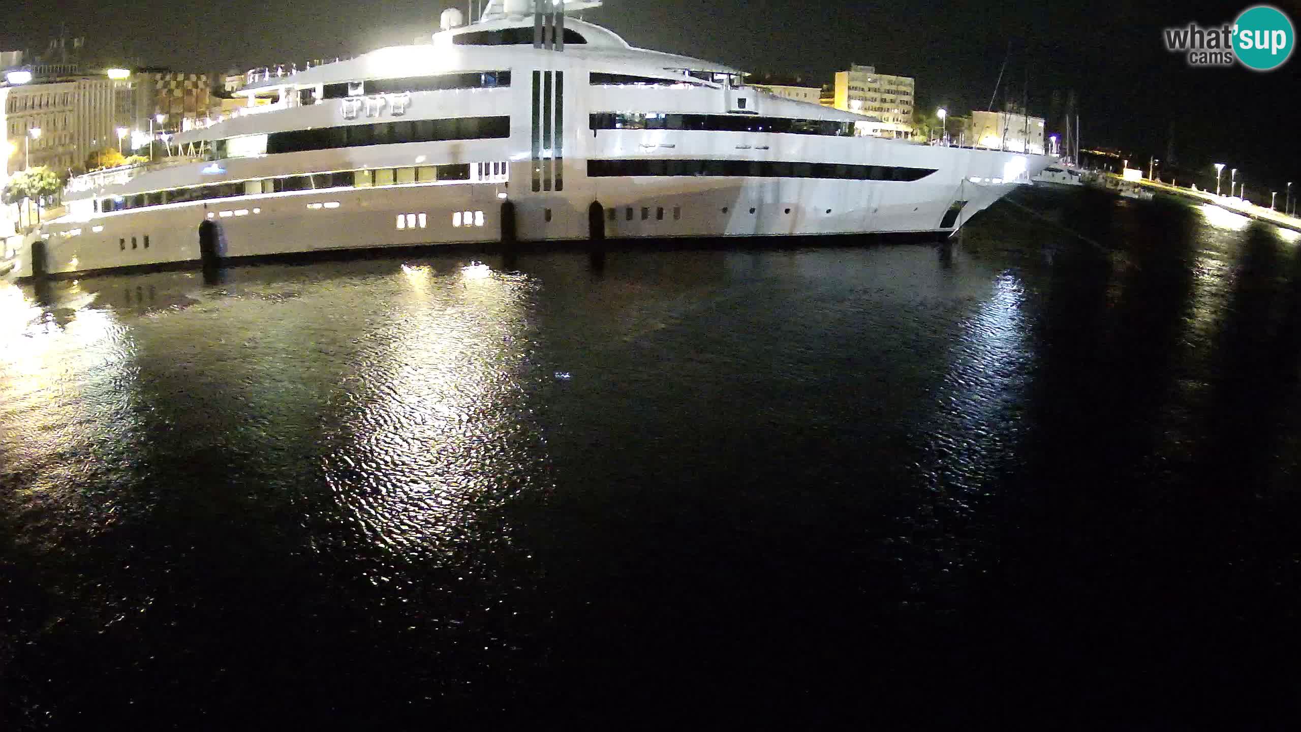 Botel Marina cámara web en vivo Rijeka