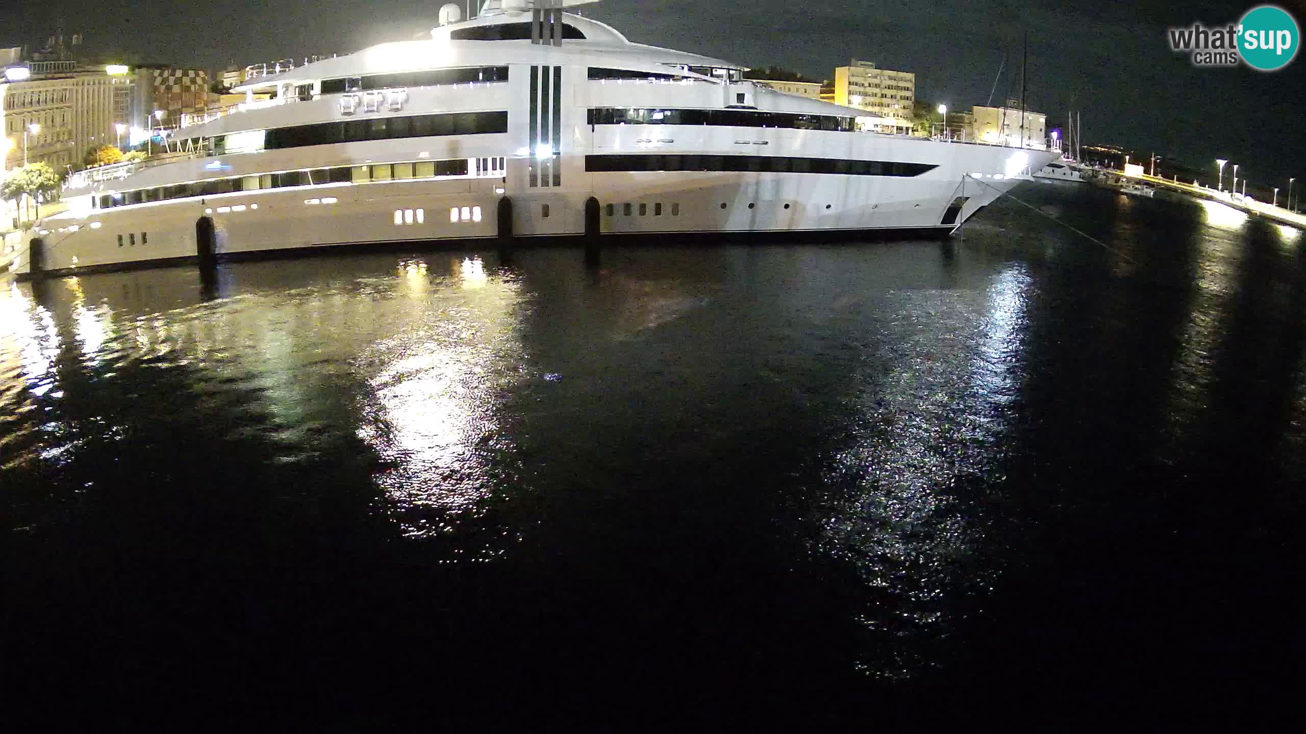Botel Marina – Rijeka webcam