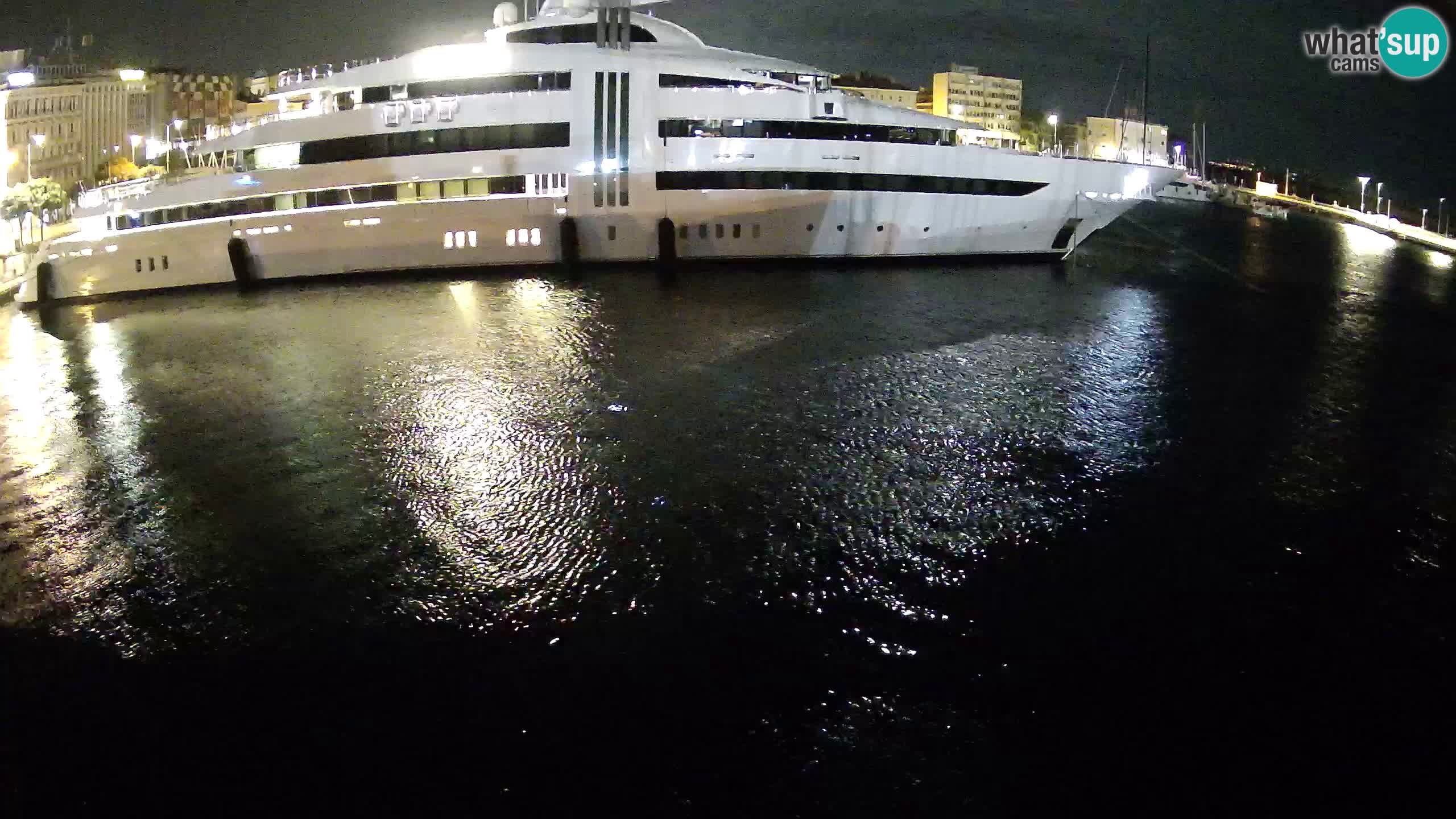 Botel Marina cámara web en vivo Rijeka