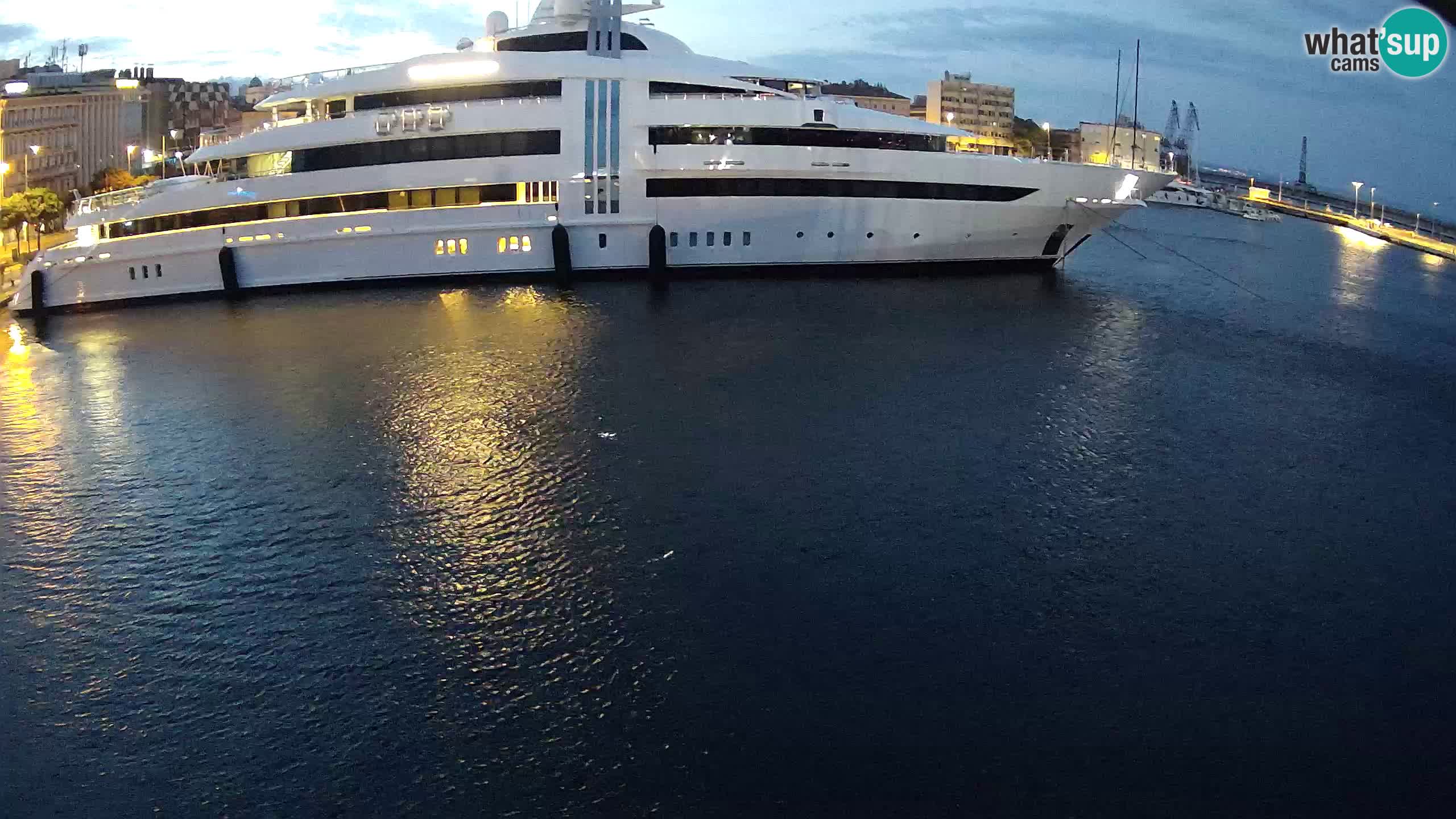 Rijeka – Botel Marina web kamera