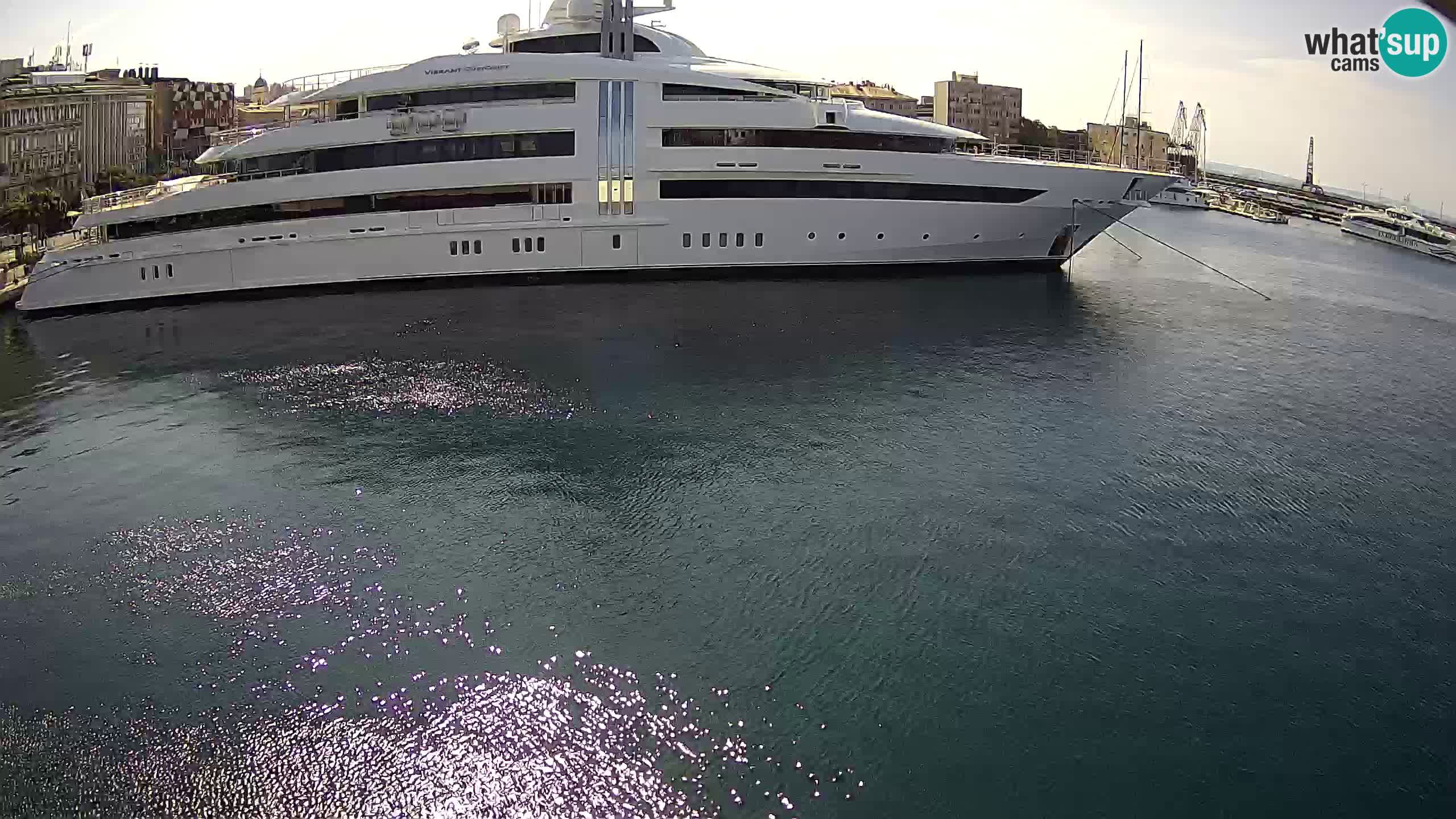 Botel Marina – Fiume live webcam
