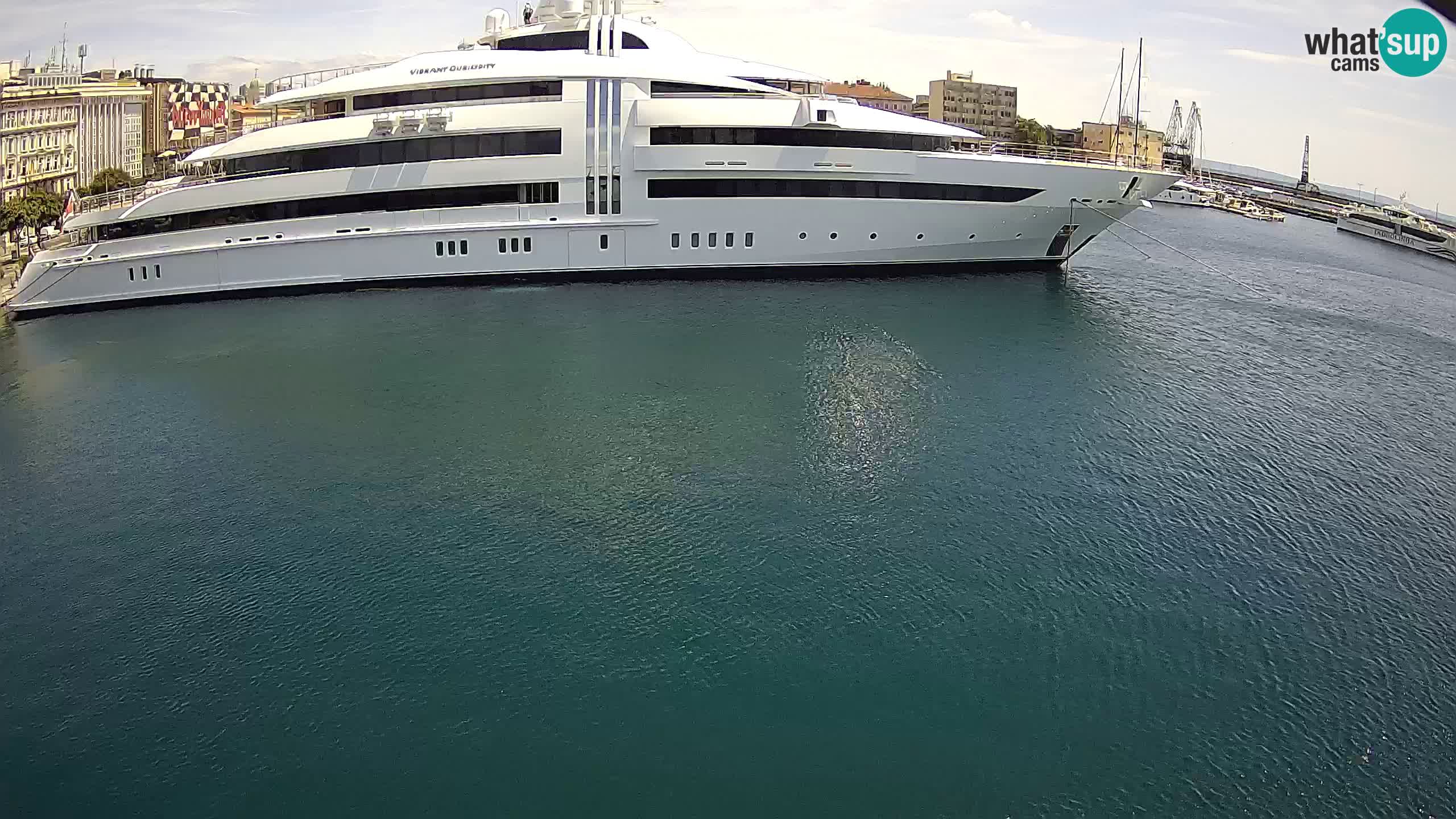 Botel Marina cámara web en vivo Rijeka