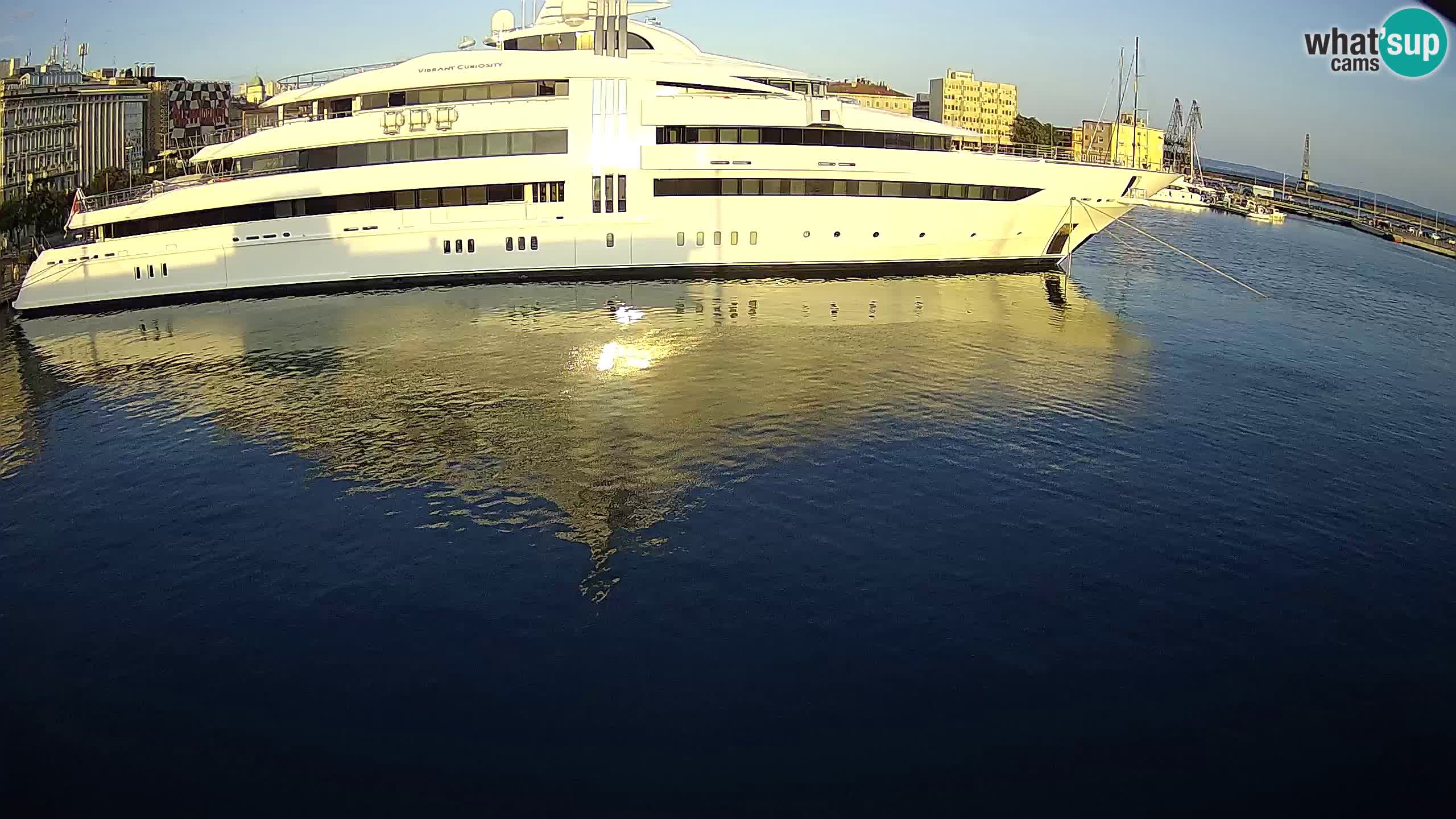 Botel Marina – Rijeka live cam
