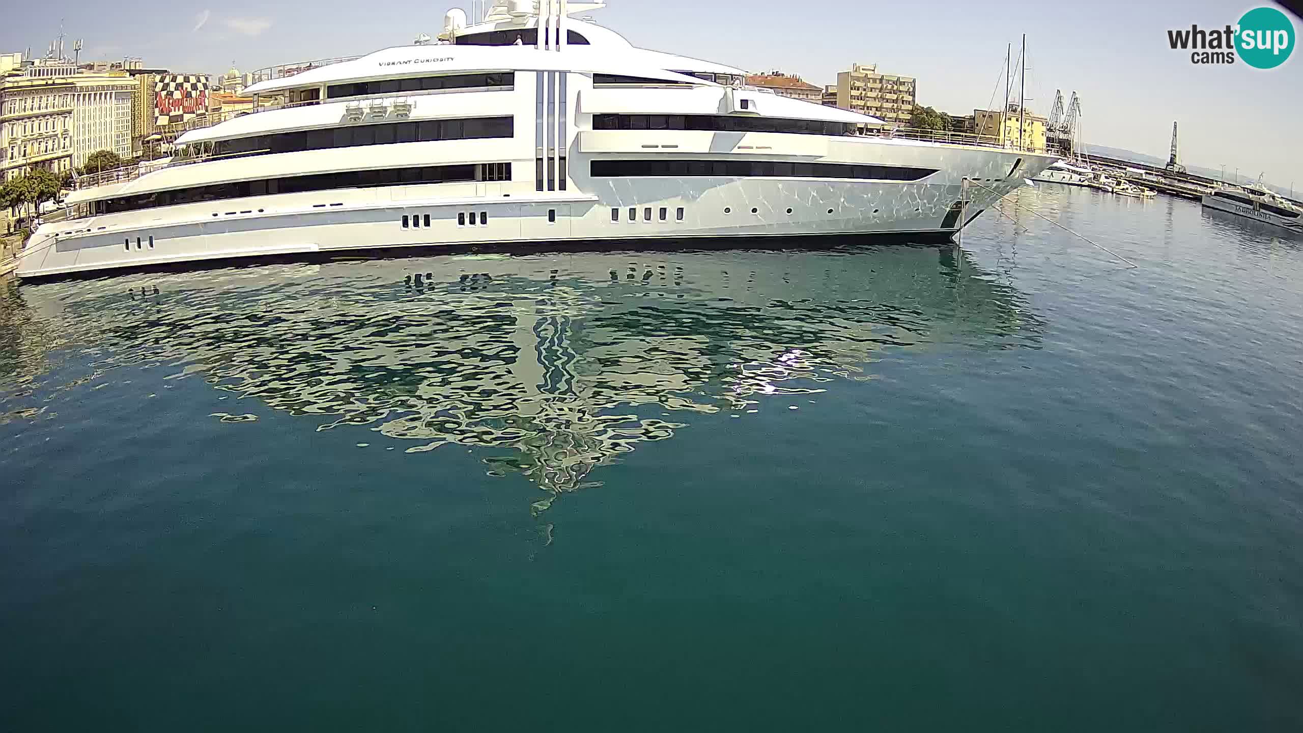 Botel Marina – Rijeka live cam