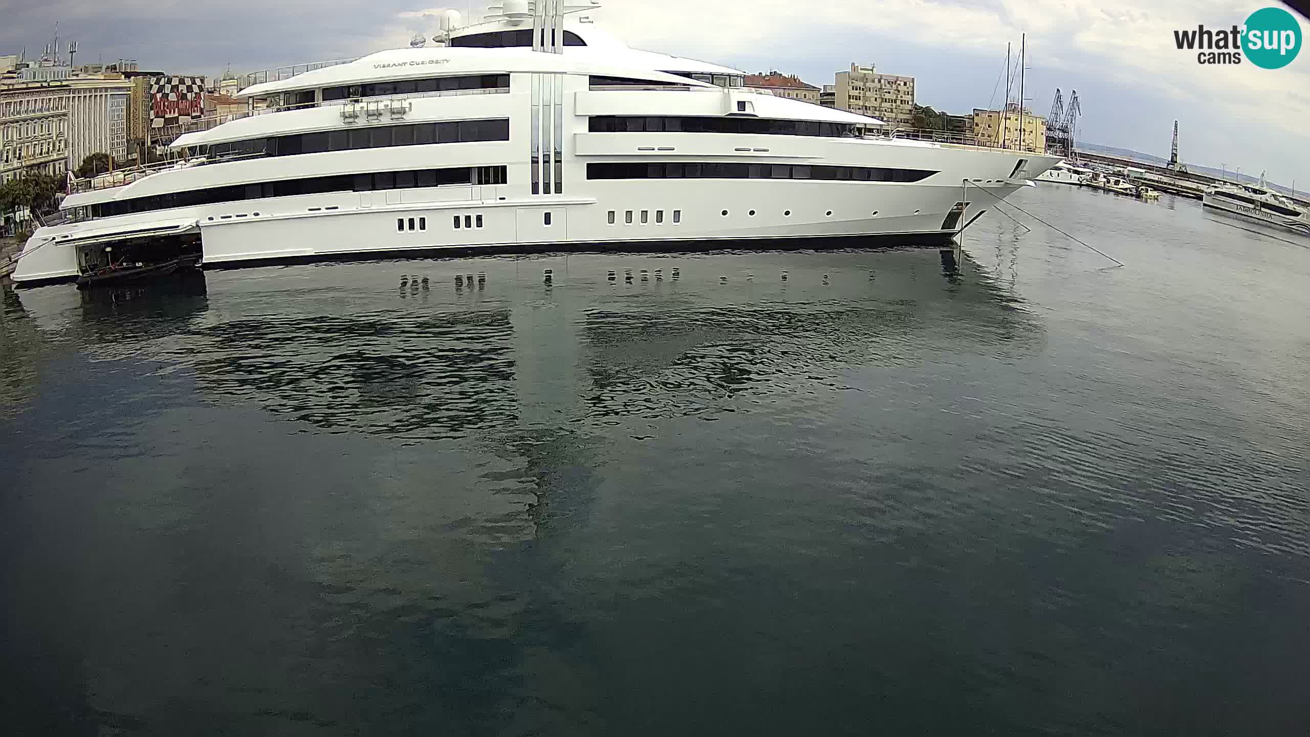 Reka – Botel Marina spletna kamera
