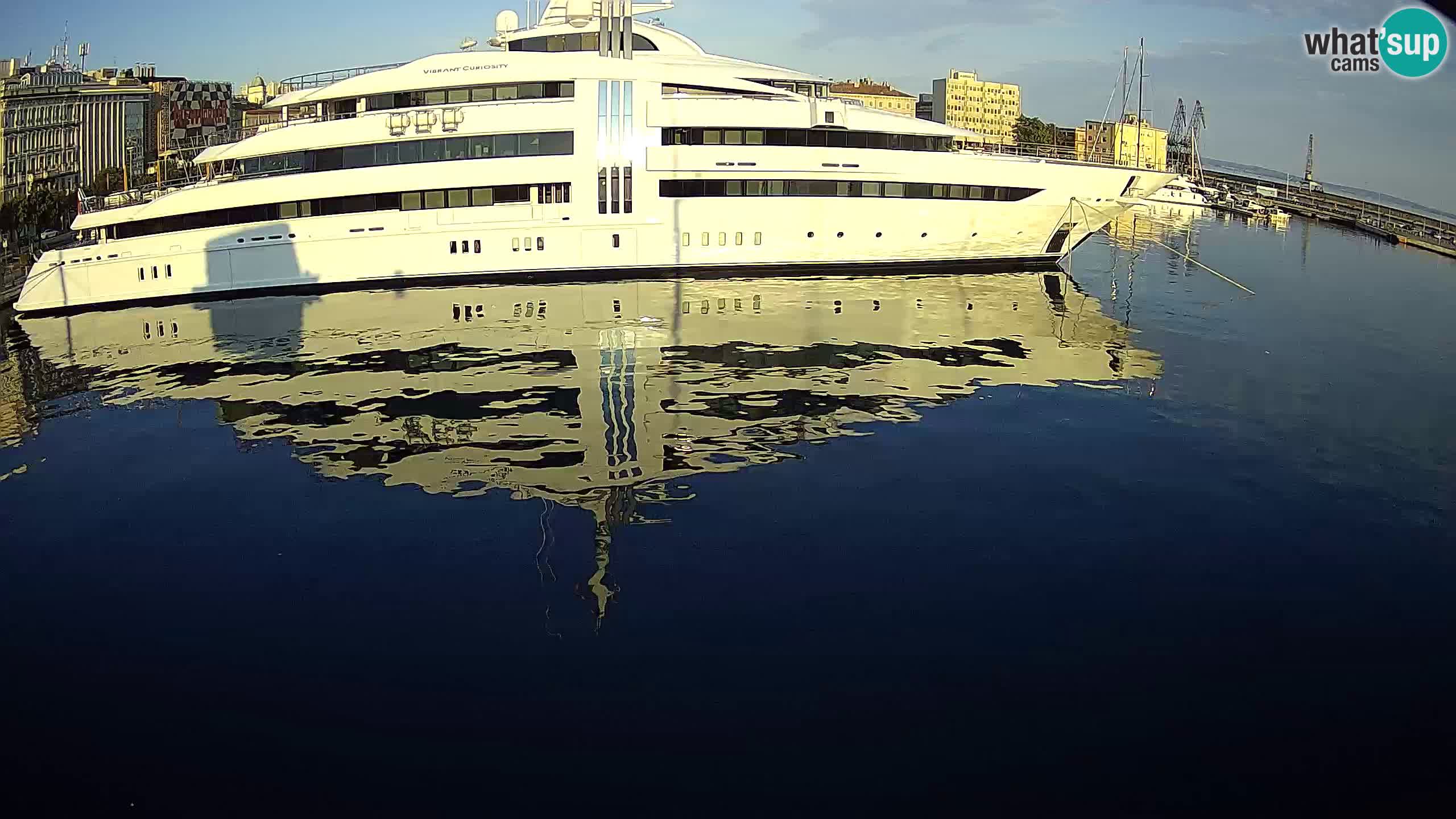 Botel Marina – Rijeka webcam