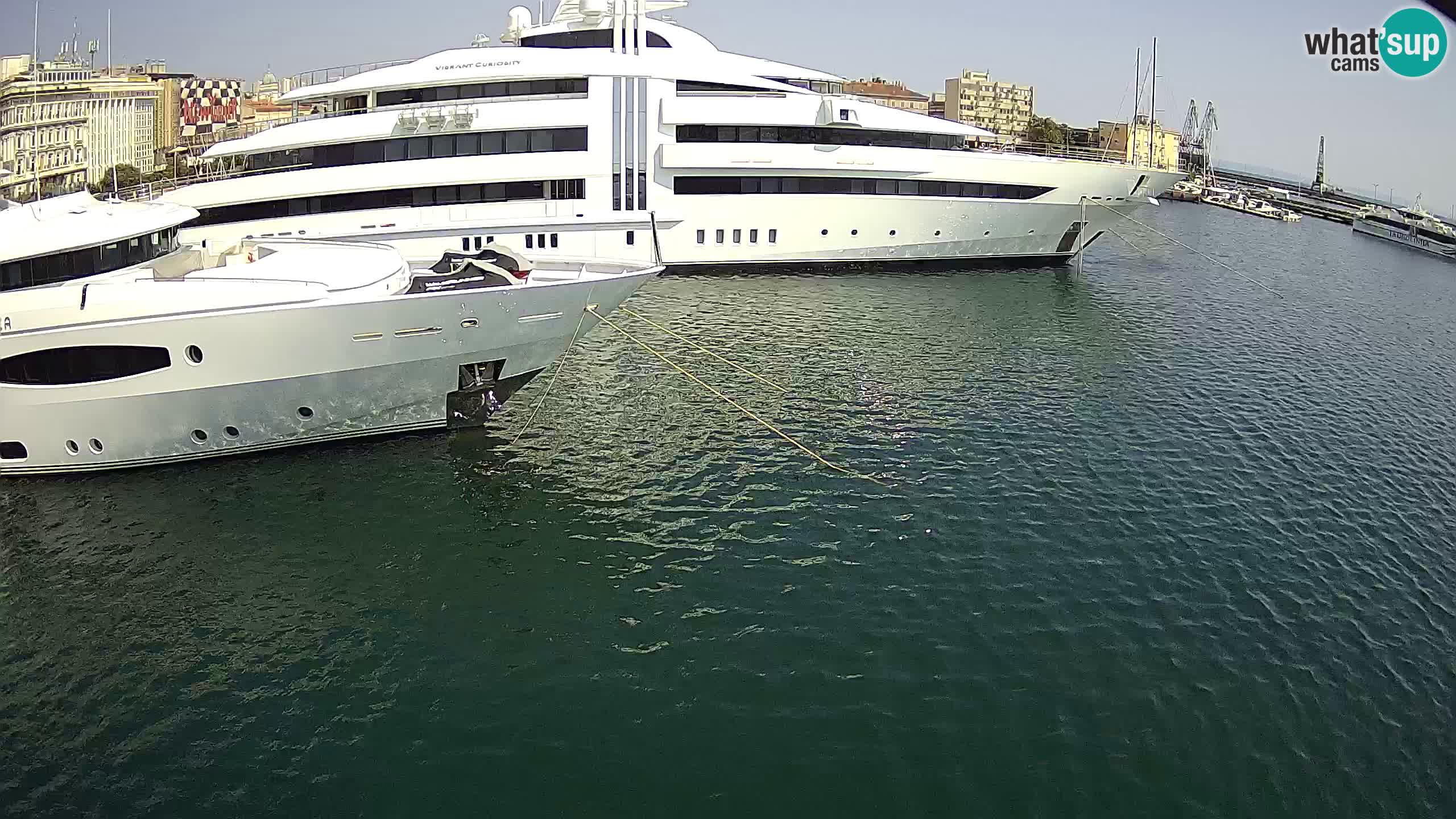 Botel Marina – Rijeka live cam