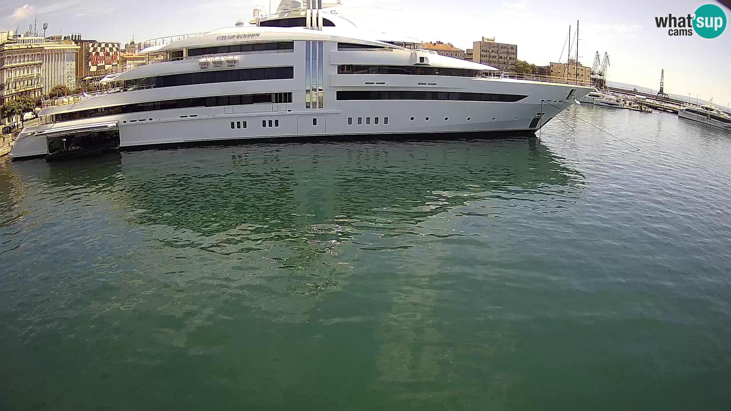 Rijeka – Botel Marina web kamera