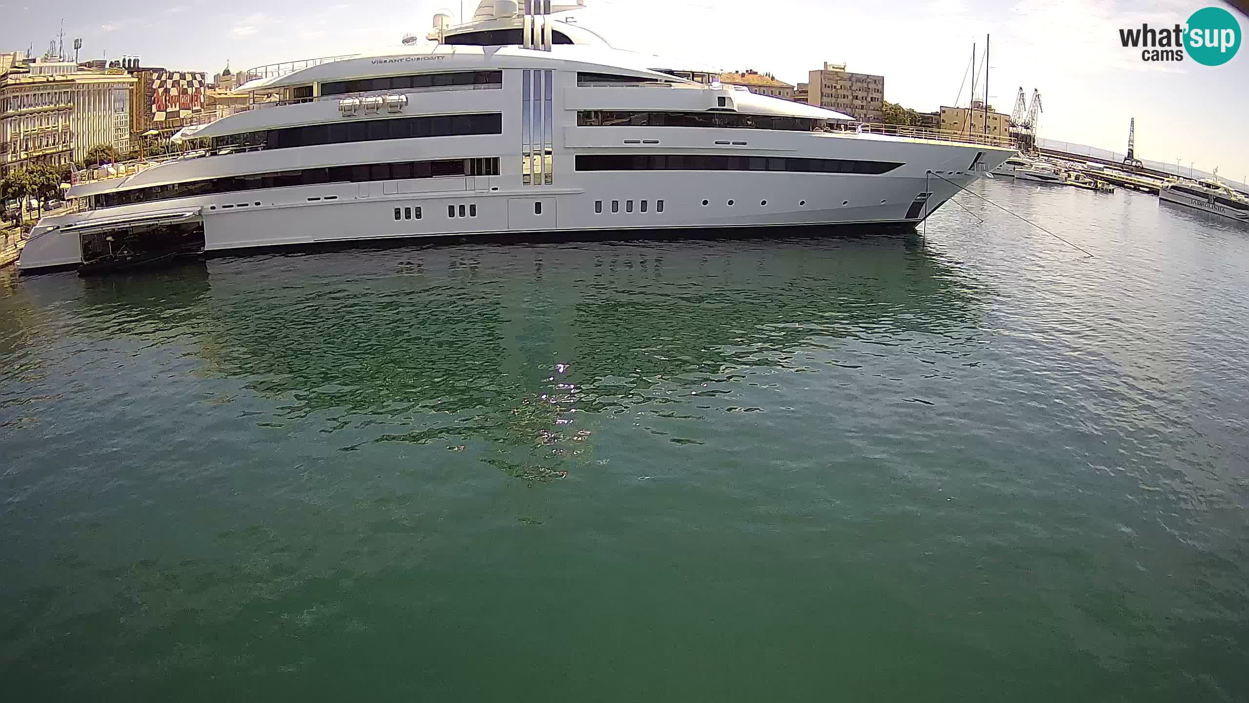 Reka – Botel Marina spletna kamera