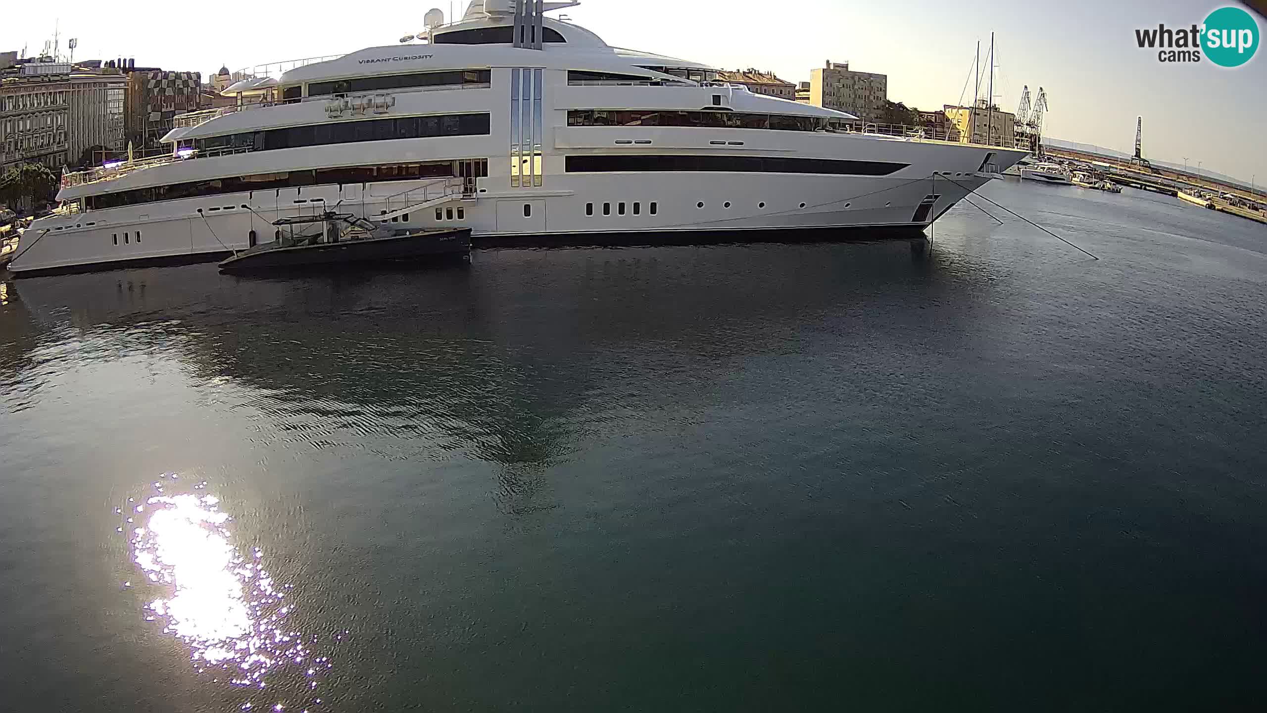 Botel Marina – Rijeka webcam