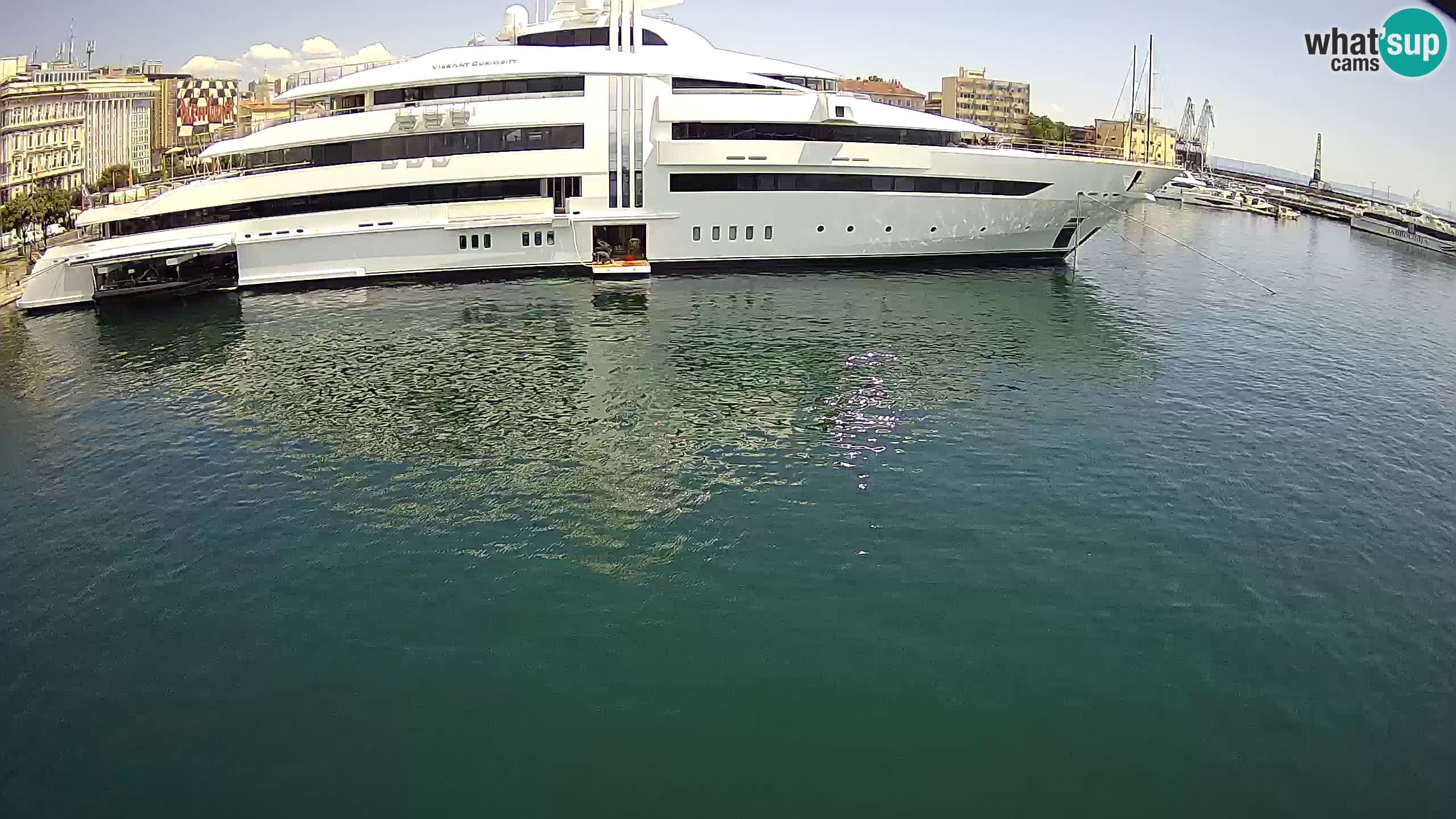 Reka – Botel Marina spletna kamera