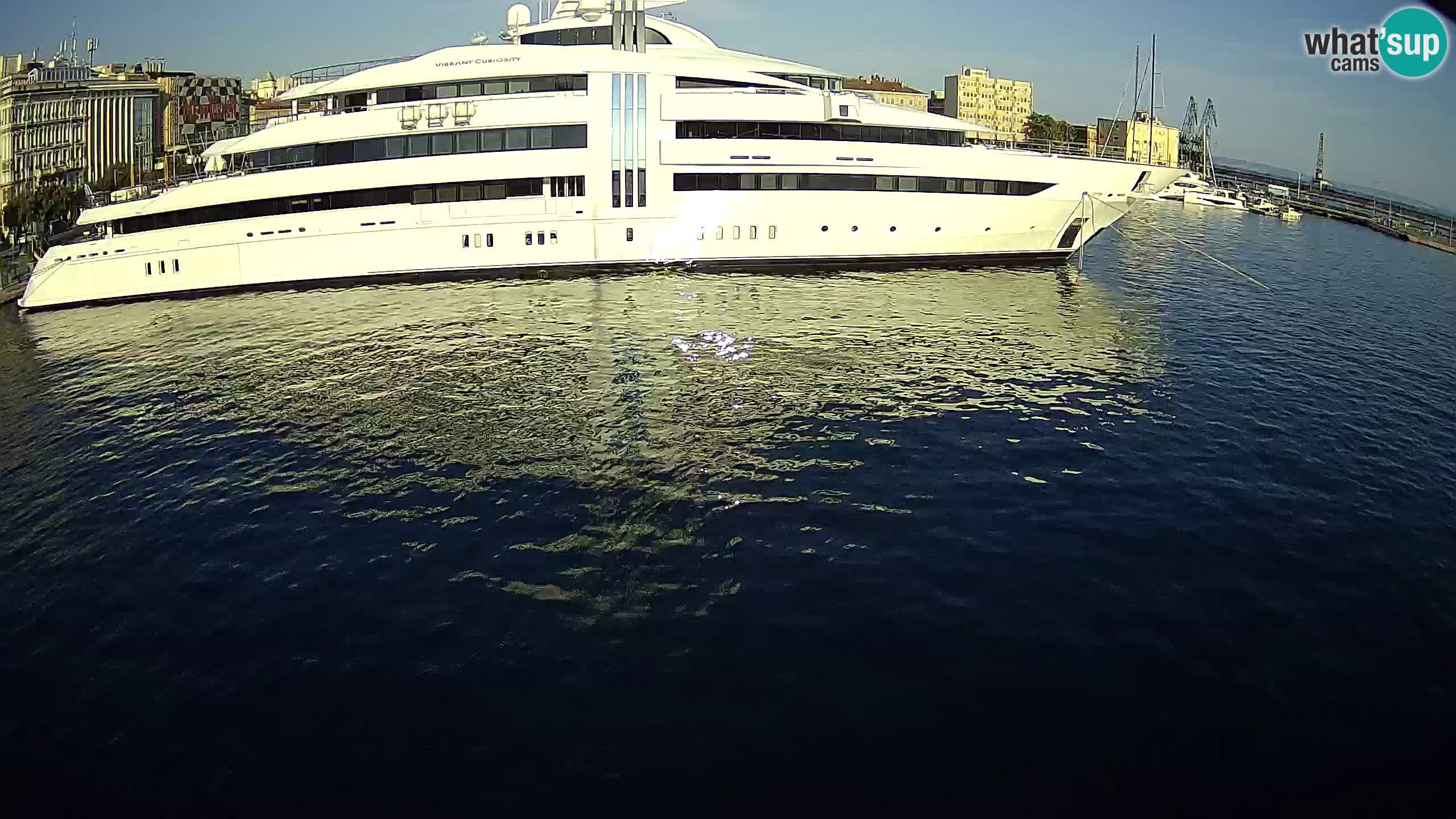 Botel Marina cámara web en vivo Rijeka