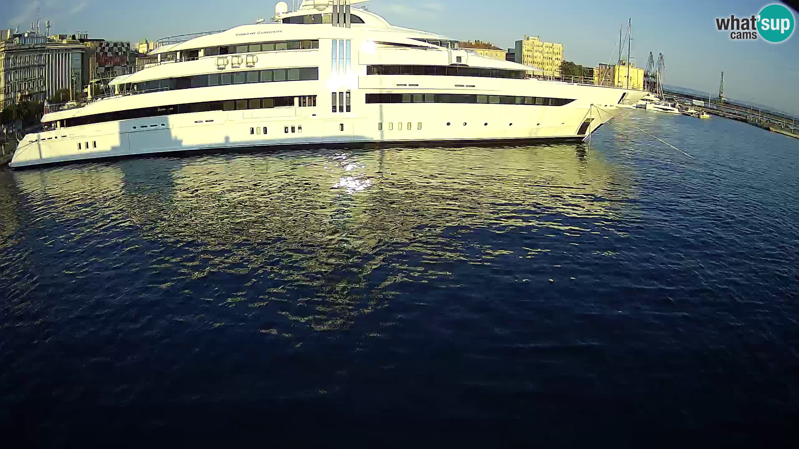 Botel Marina – Rijeka webcam