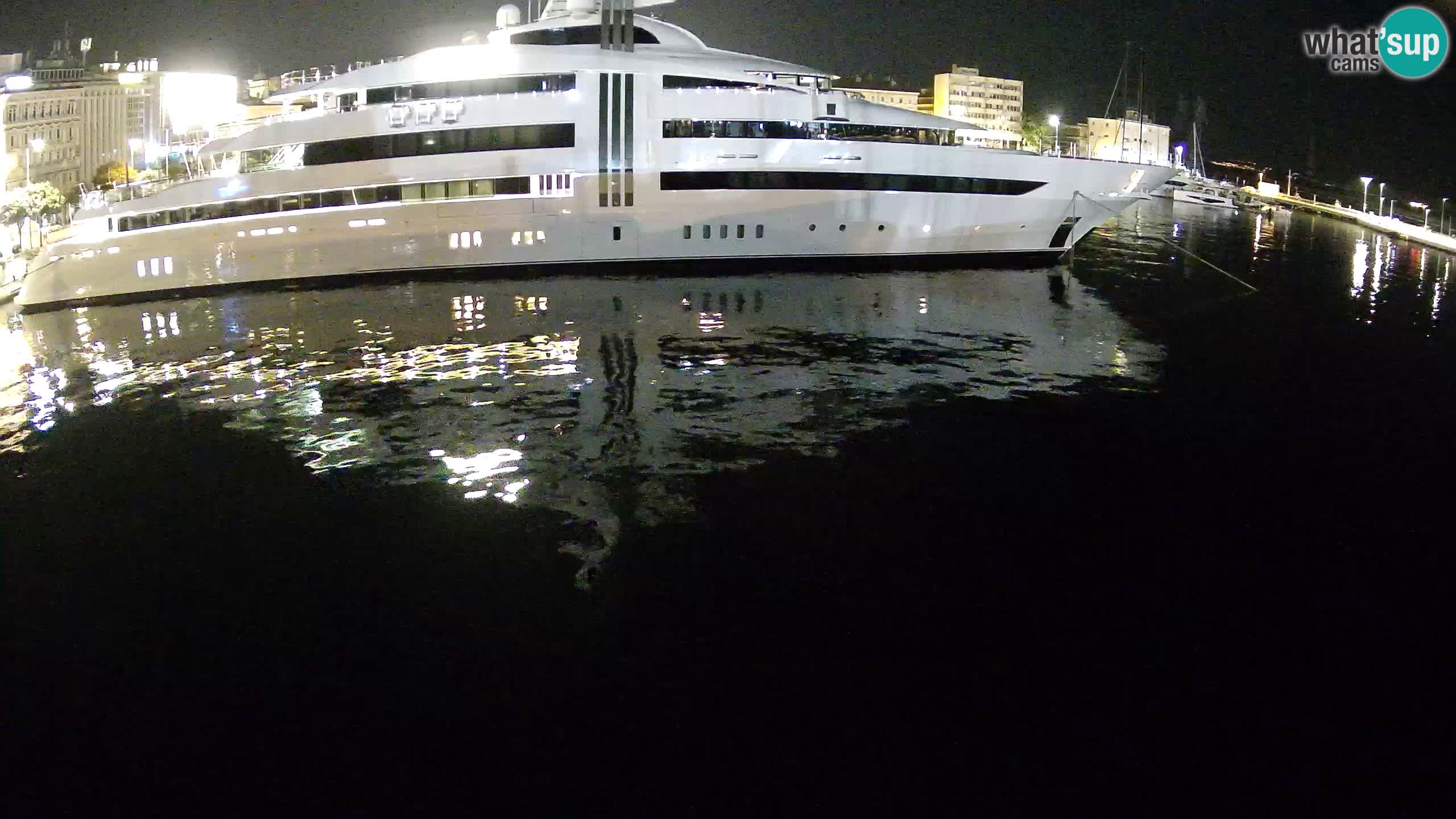 Botel Marina cámara web en vivo Rijeka