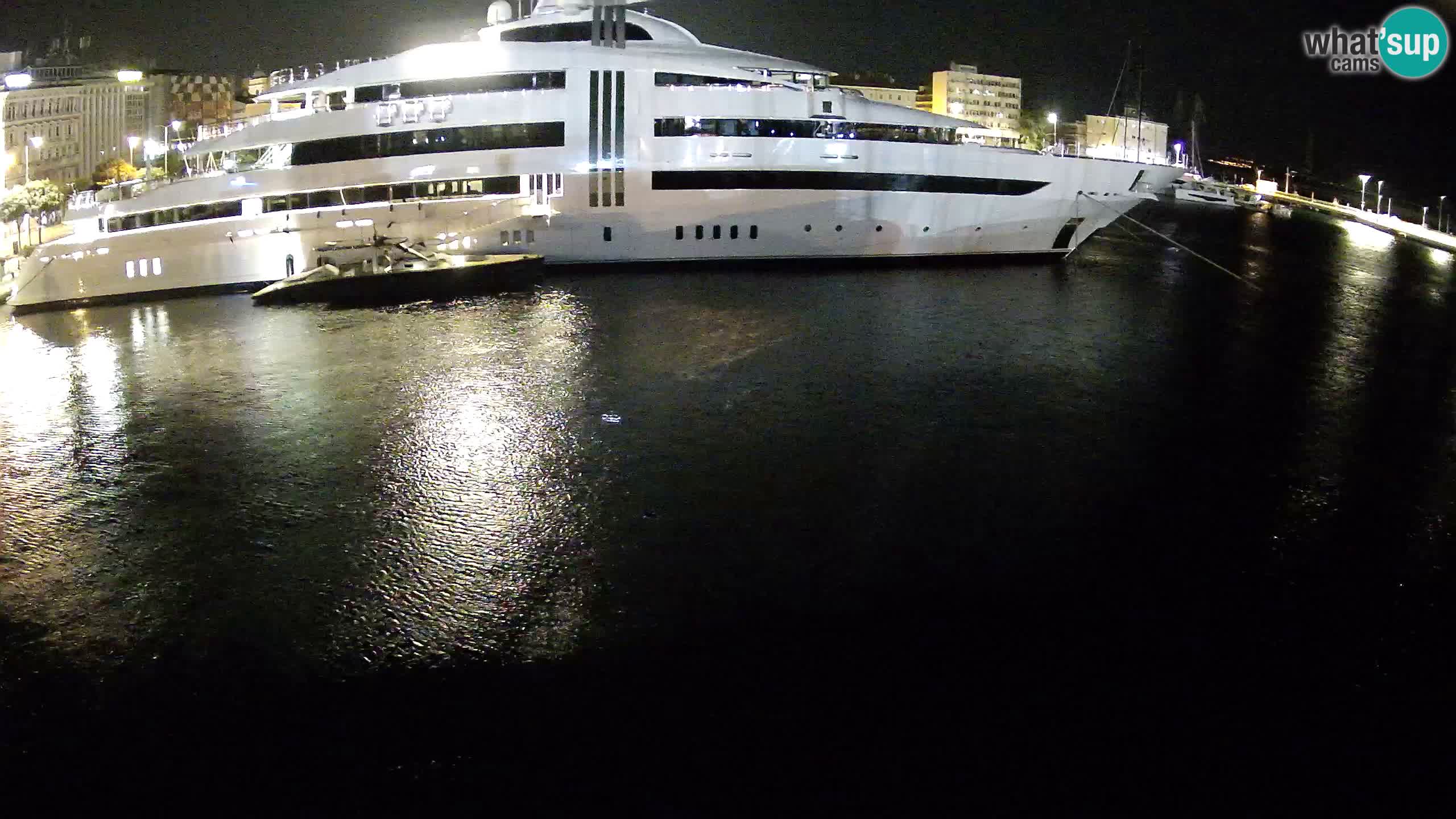 Botel Marina cámara web en vivo Rijeka