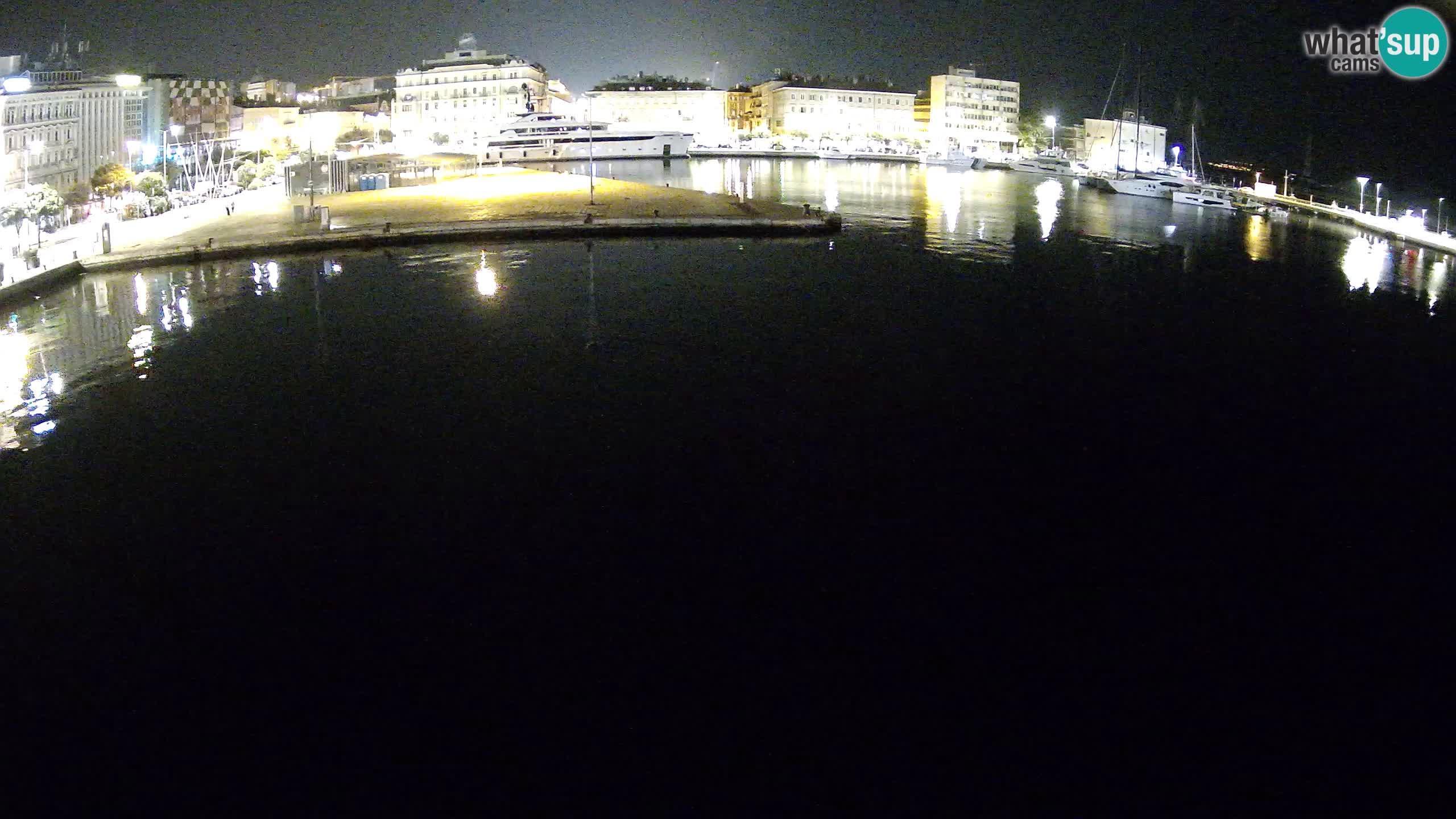 Botel Marina – Rijeka webcam
