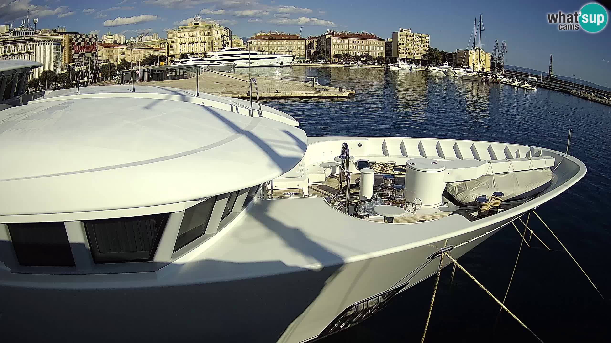 Botel Marina cámara web en vivo Rijeka