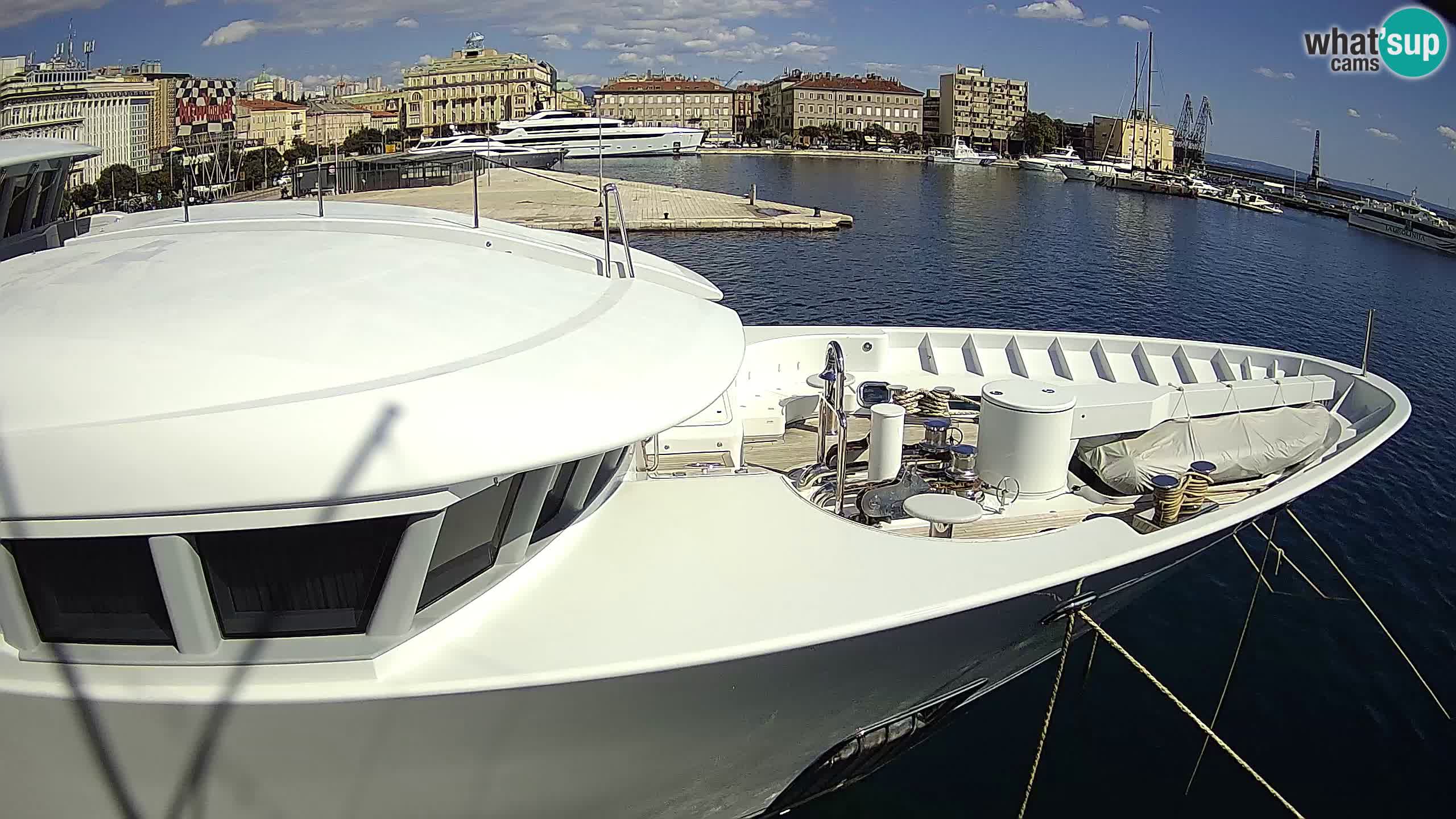 Botel Marina cámara web en vivo Rijeka