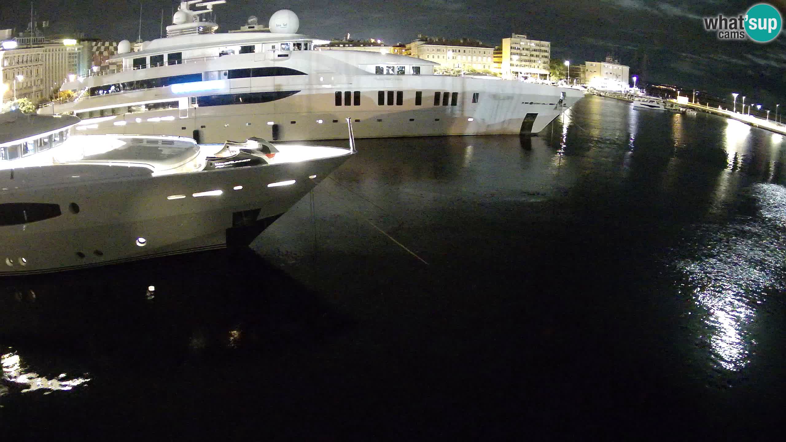 Botel Marina – Rijeka webcam
