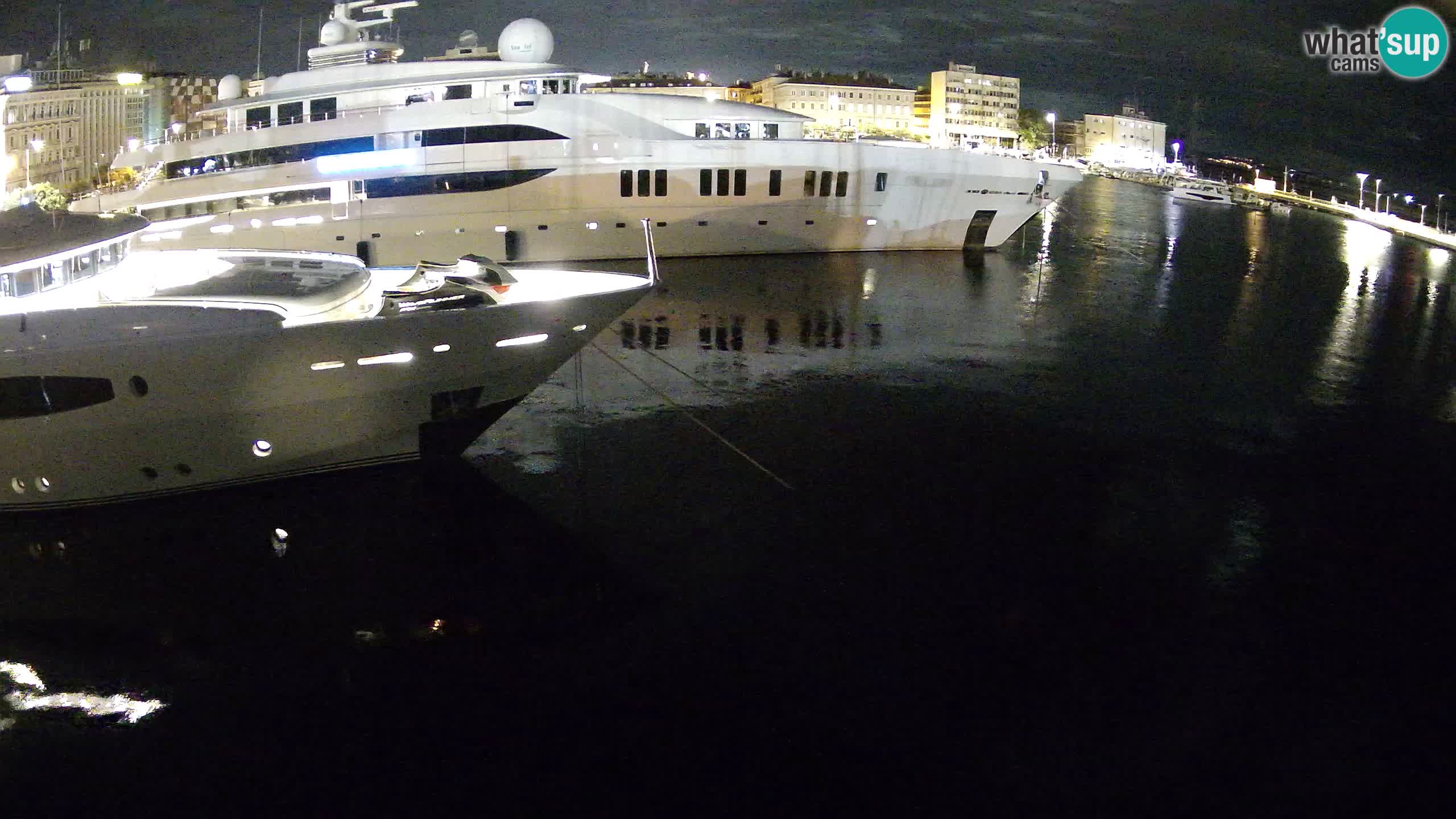 Botel Marina cámara web en vivo Rijeka