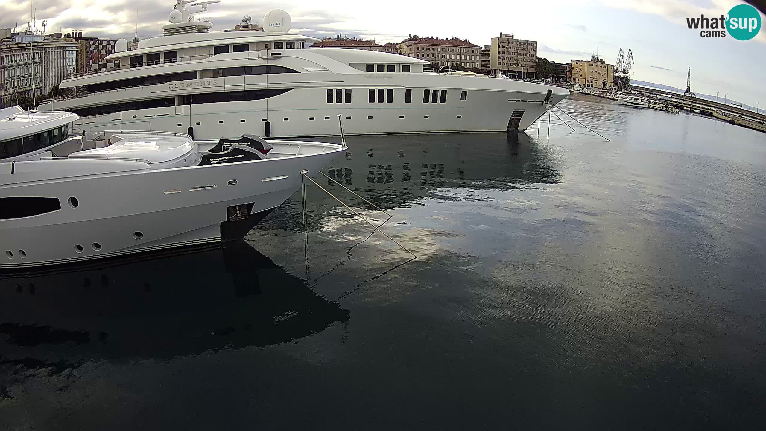 Botel Marina – Rijeka webcam