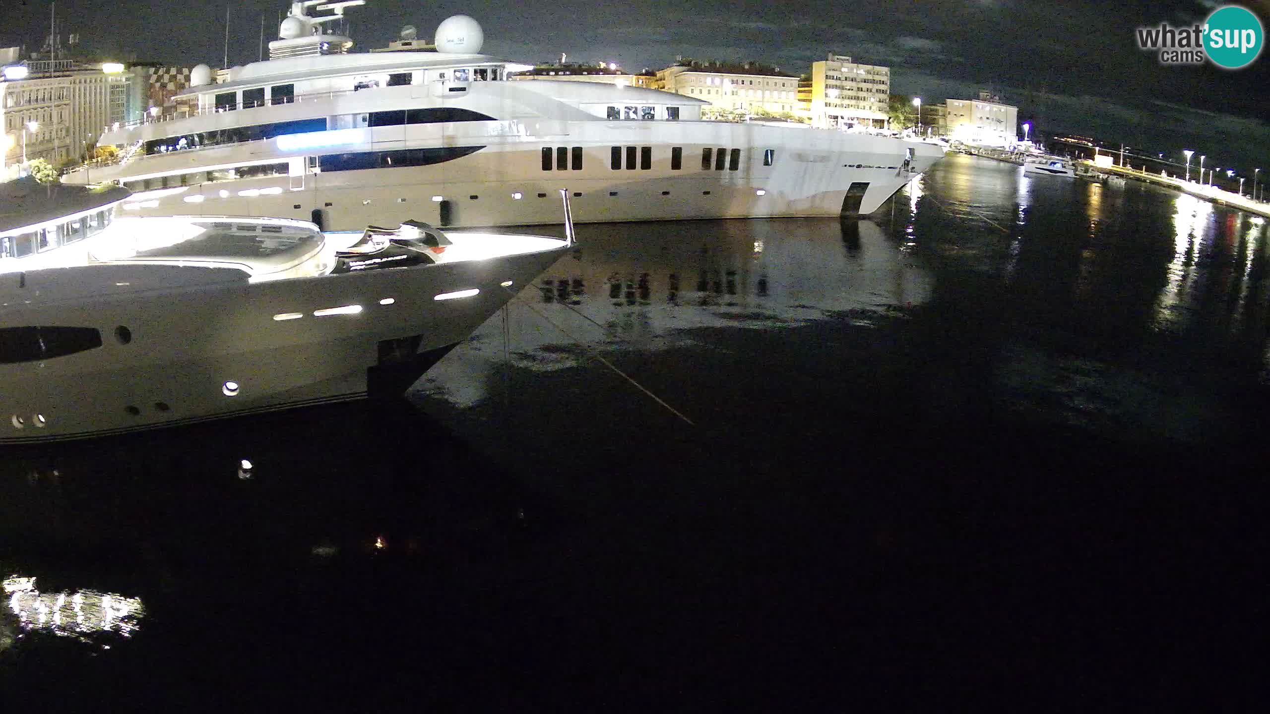 Botel Marina – Rijeka webcam