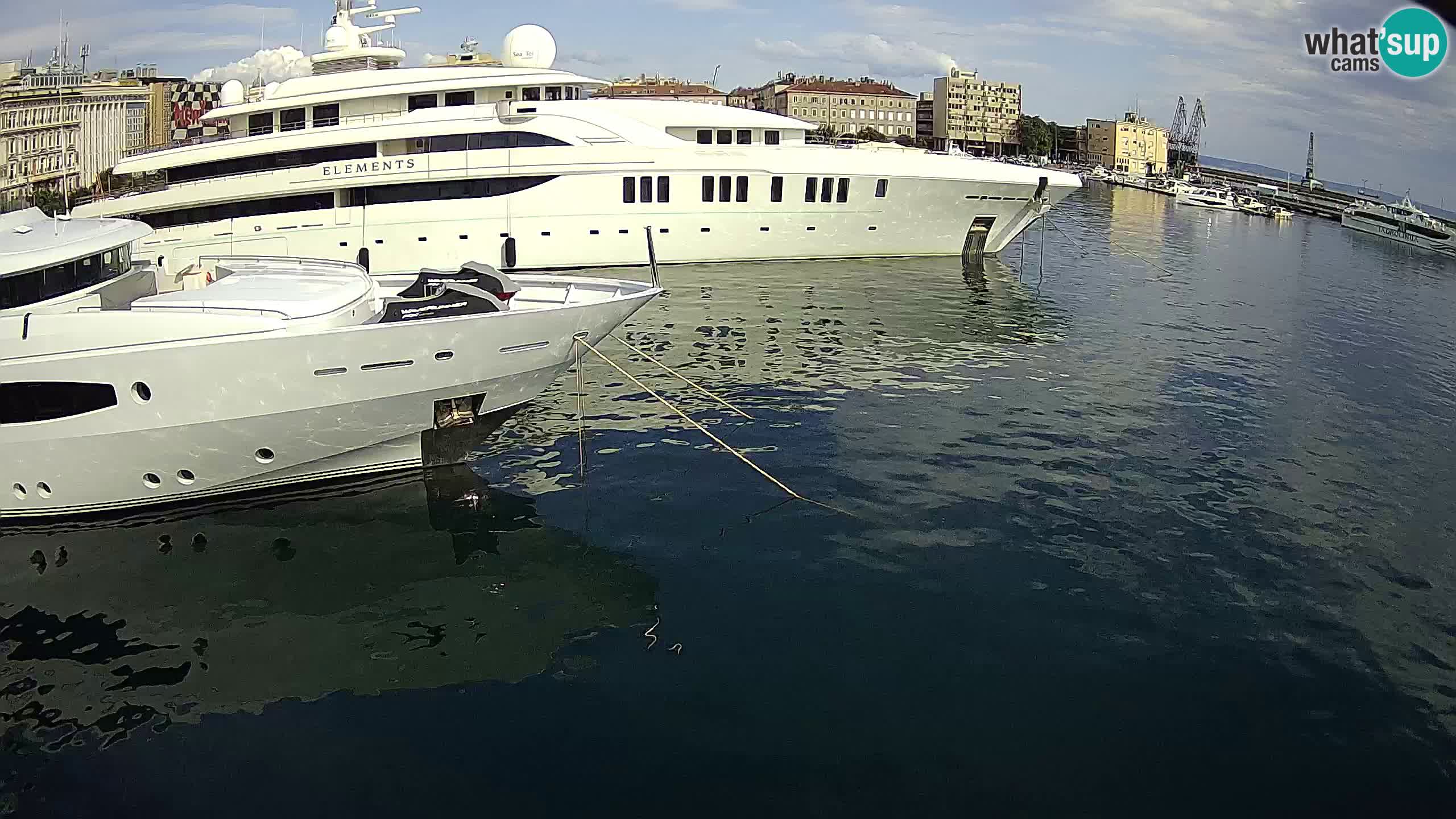 Botel Marina – Rijeka live cam
